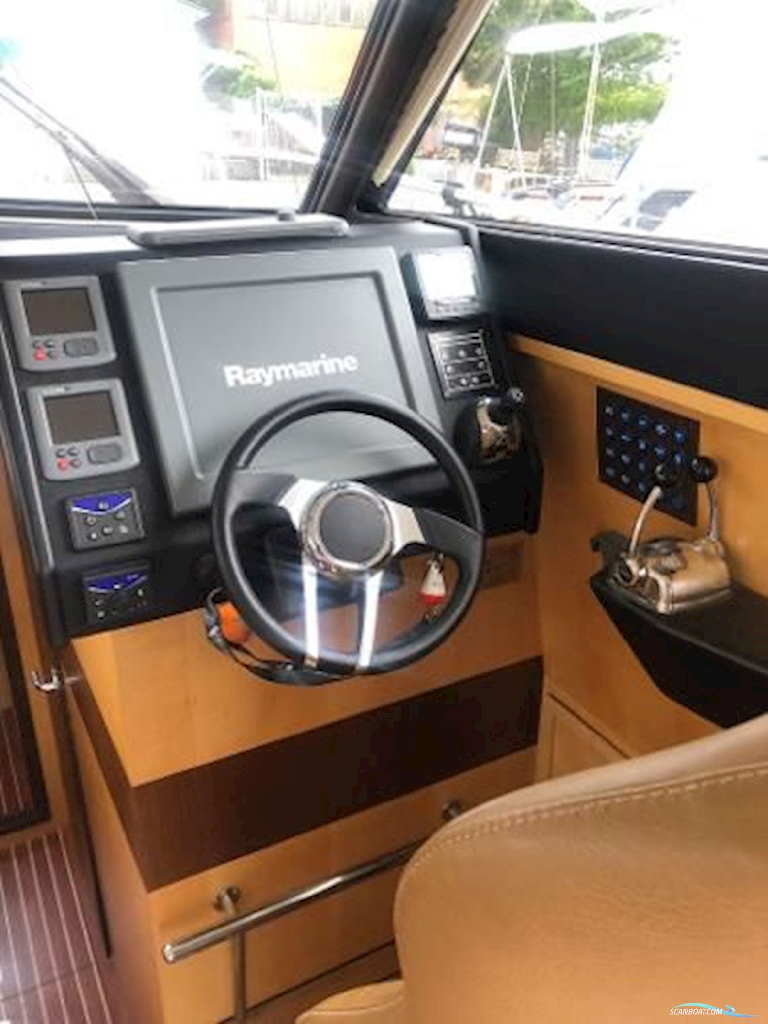 Ceelen & Bekker Typhon 37