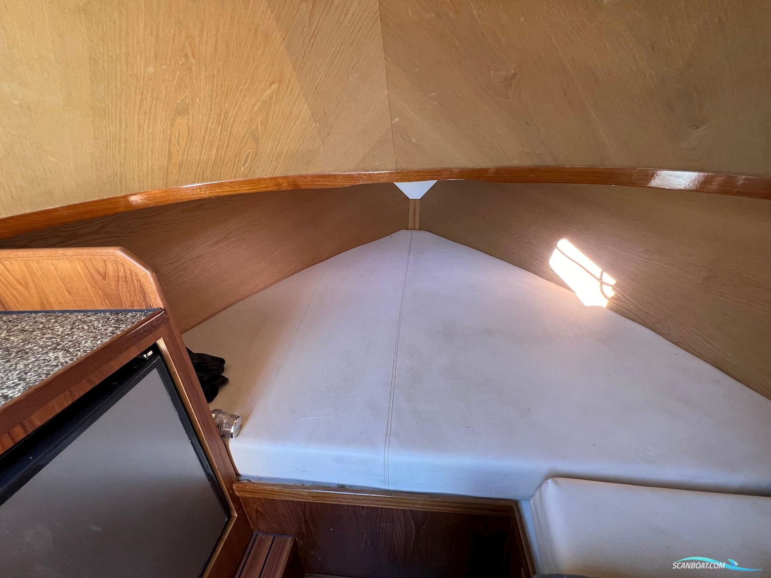 Center Console Blackfish Crossover 900