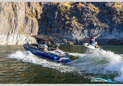 Centurion Ri230 Motorboat 2025, with Pcm ZZ6 6.2Ltr engine, United Kingdom