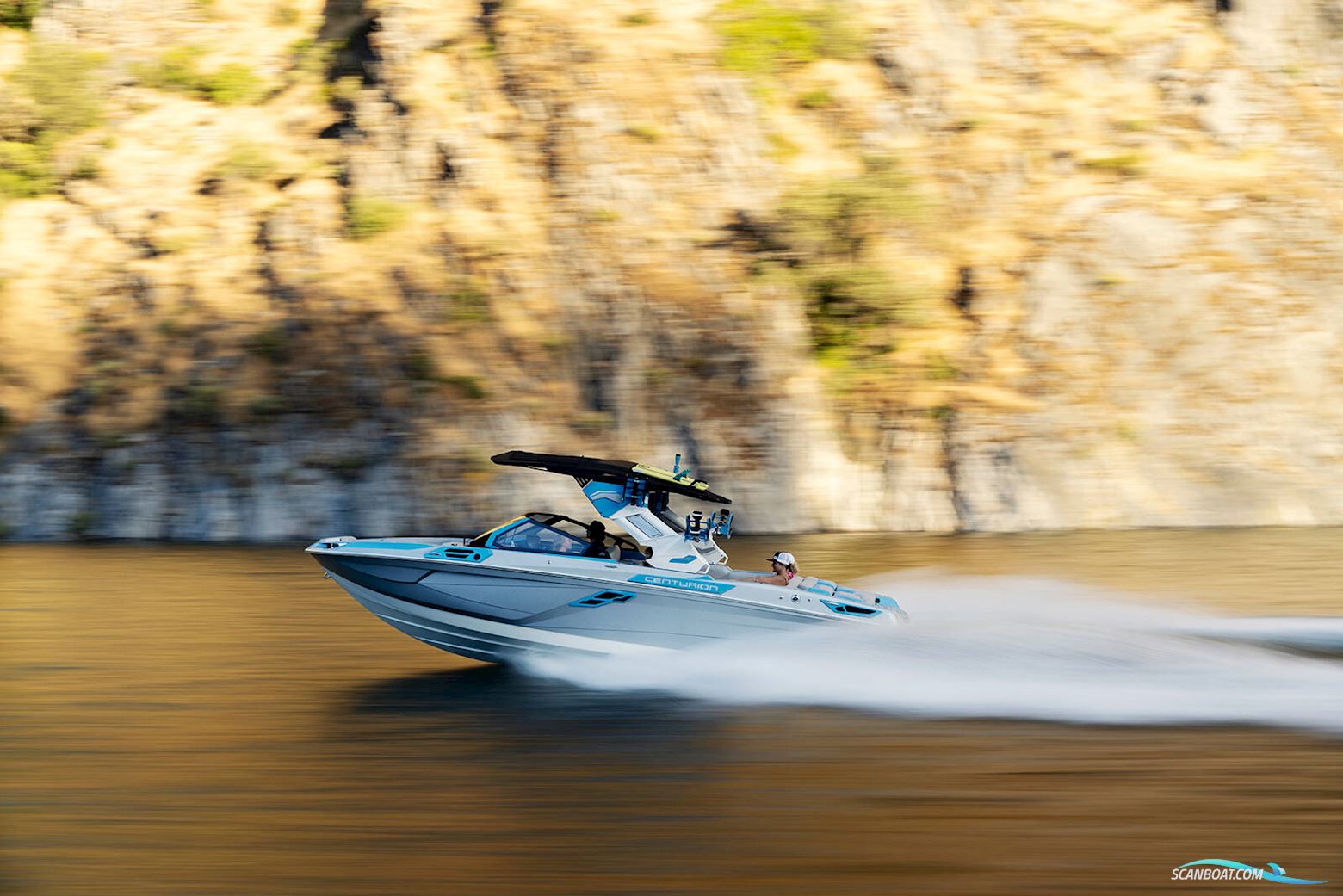 Centurion Ri245 Motorboat 2025, with Pcm ZZ6 6.2Ltr engine, United Kingdom