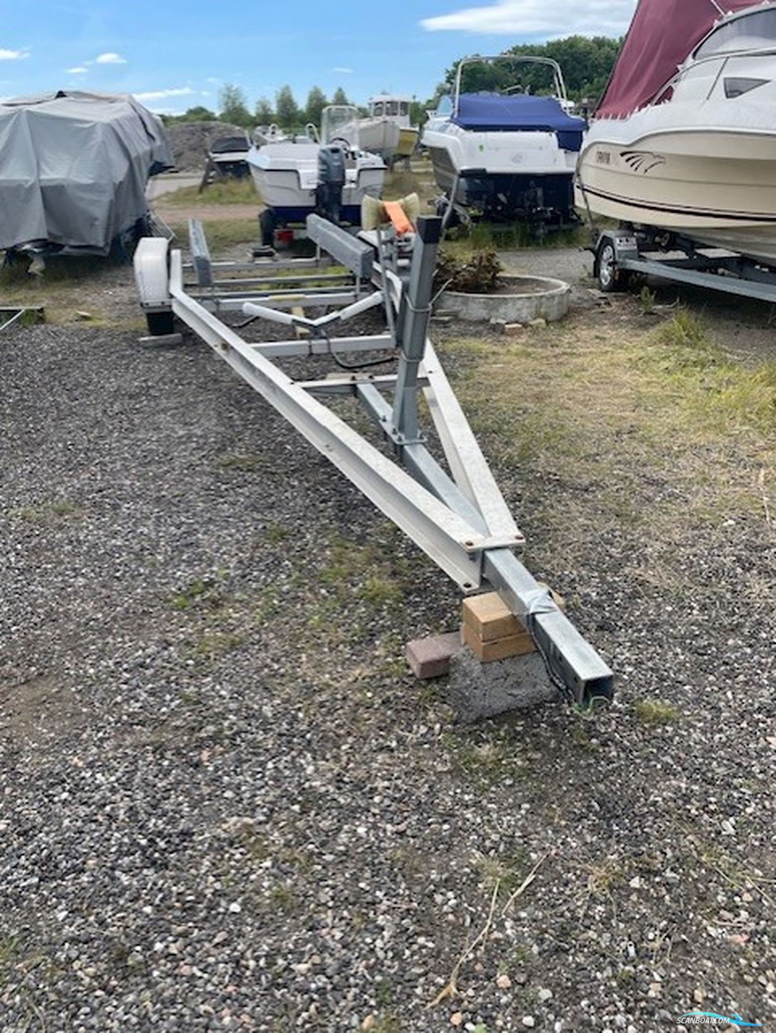 Chaparall Signature 240