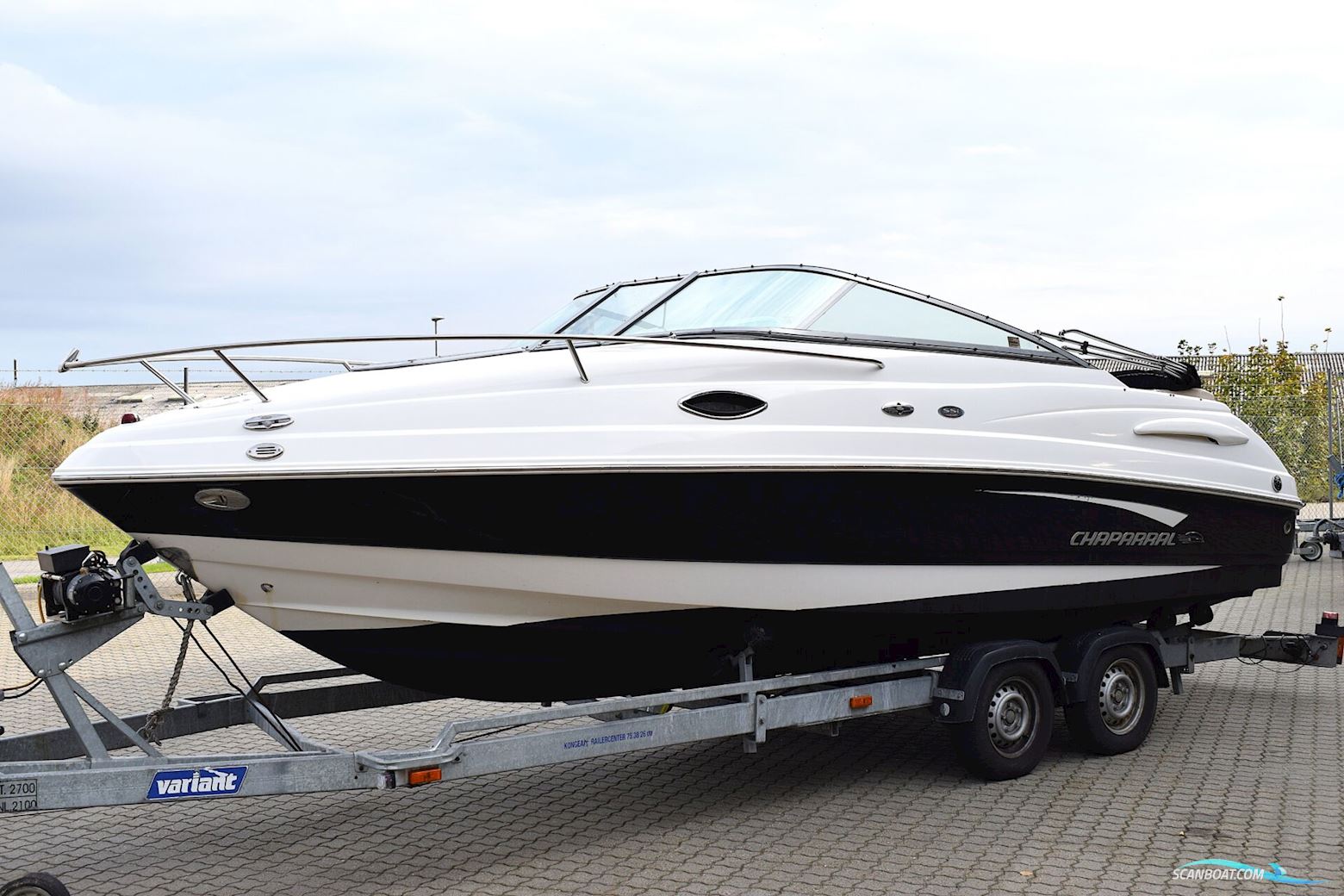 Chaparral 215 Ssi m/ Mercruiser 5,0 Mpi –