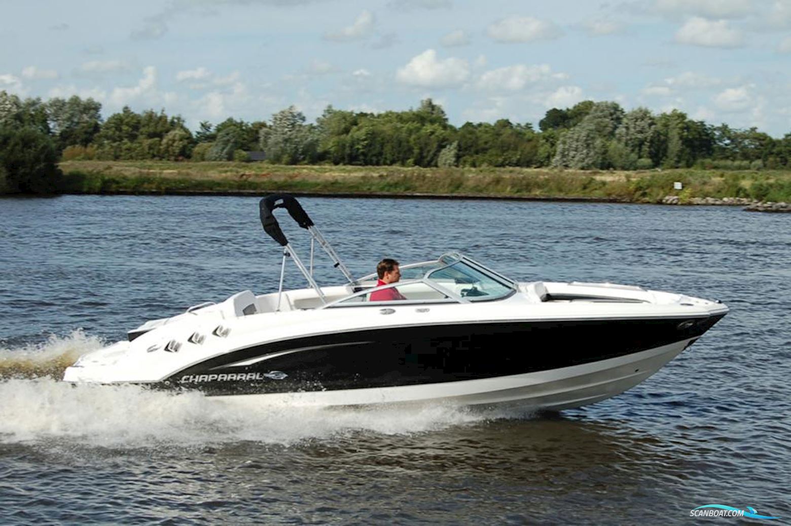 Chaparral 226 Ssi WT Sportboot Motorboat 2010, with Volvo Penta engine, The Netherlands