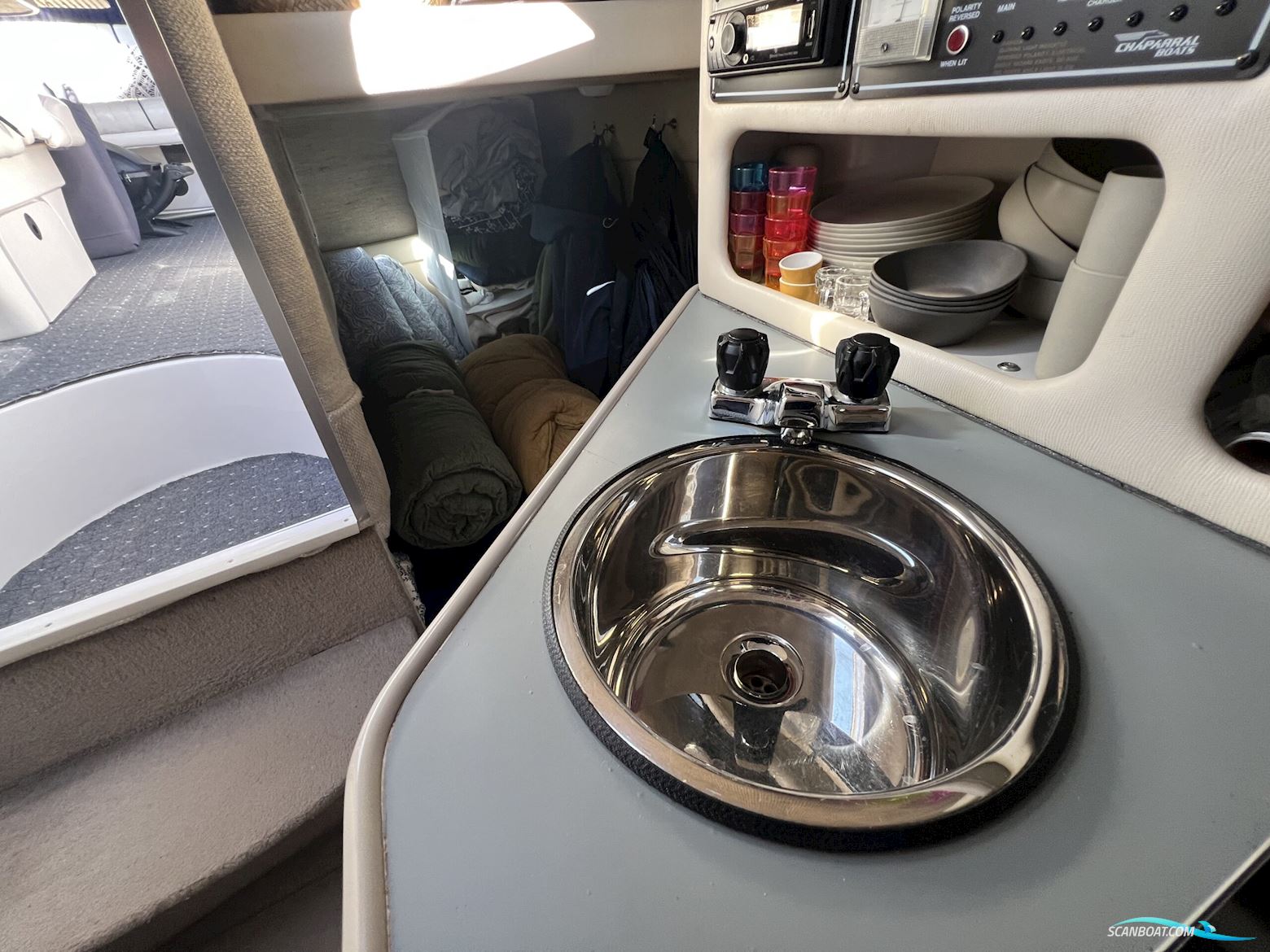 Chaparral 240 Signature