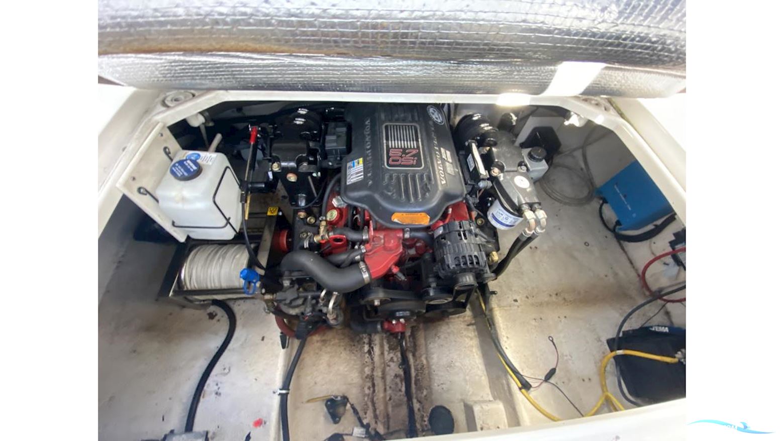 Chaparral 240 Signature