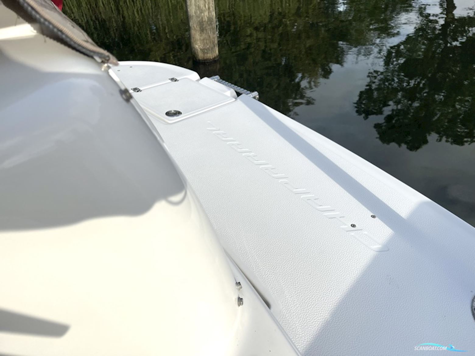 Chaparral 240 signature