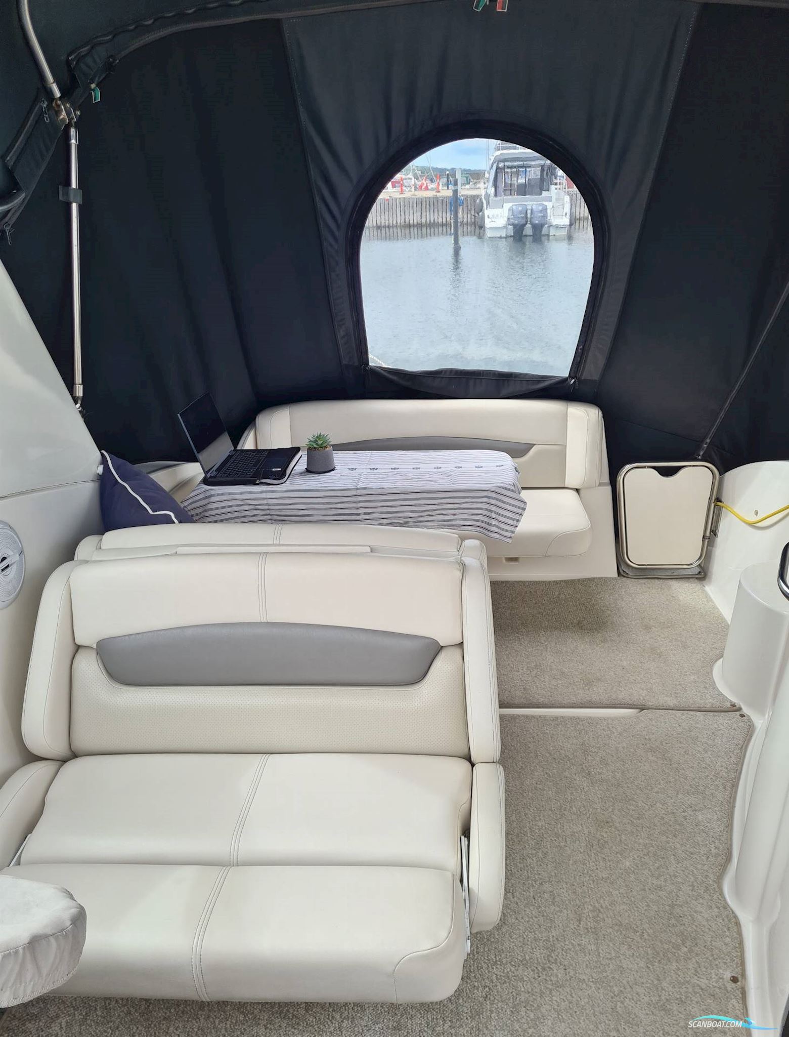 Chaparral 250 Signature - Volvo Penta 5.7L Gxi/Udstyr