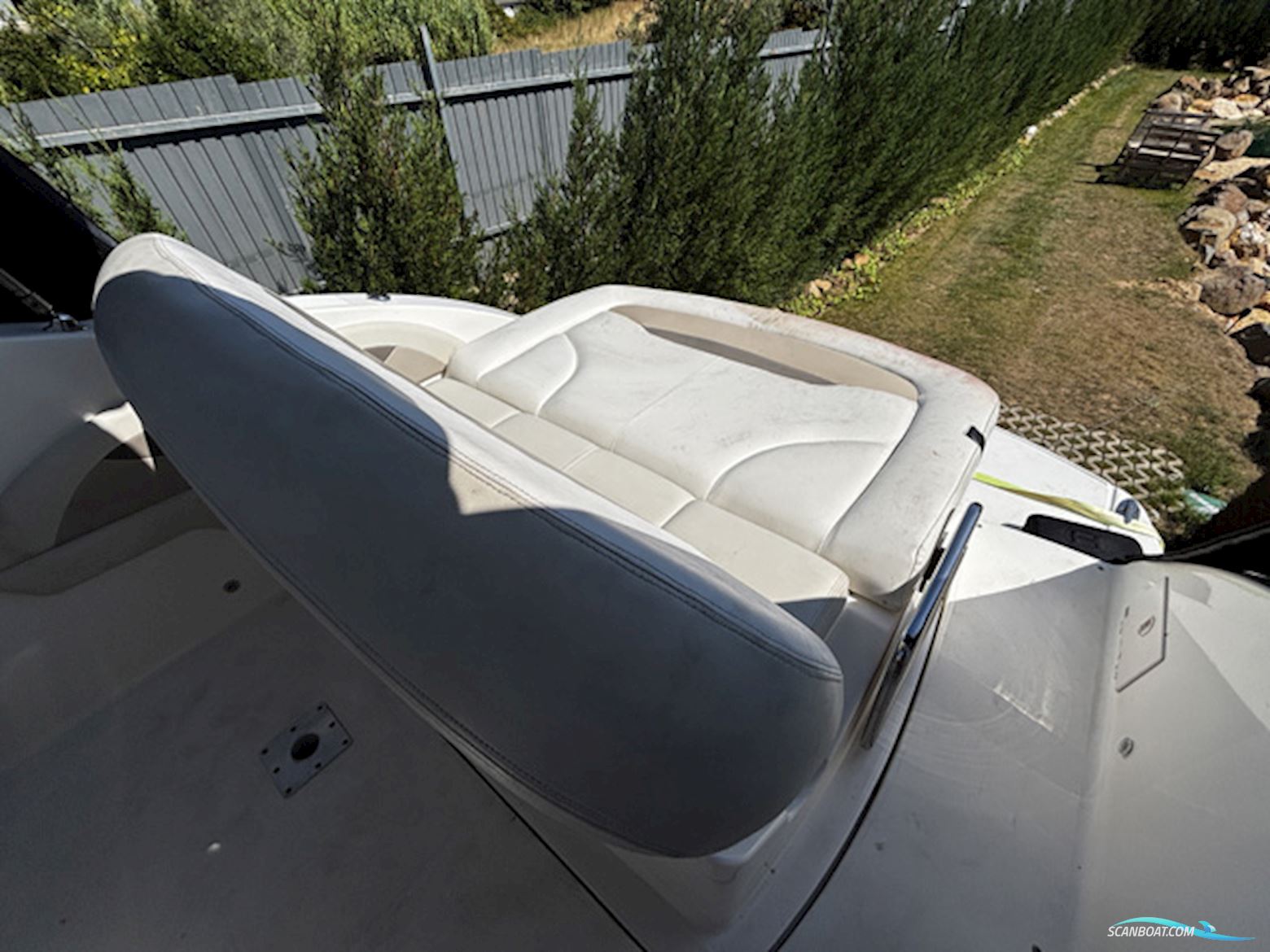 Chaparral 250 Signature