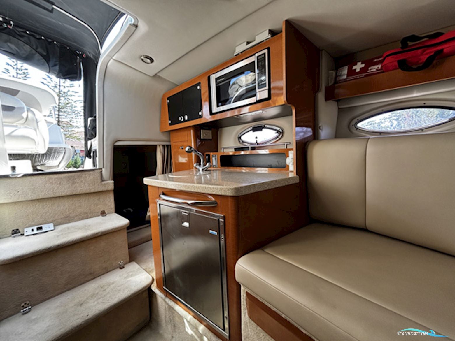 Chaparral 250 Signature