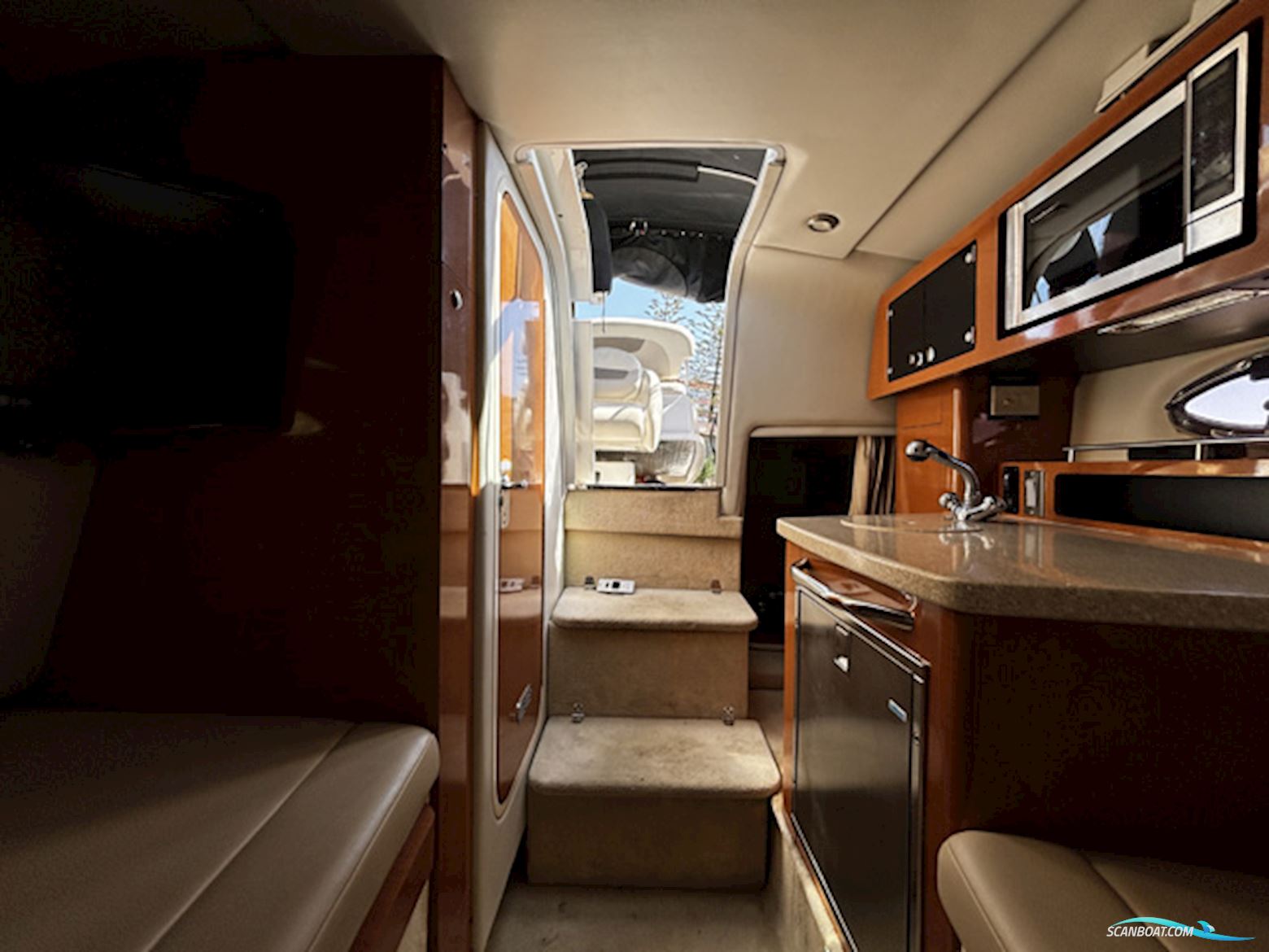 Chaparral 250 Signature