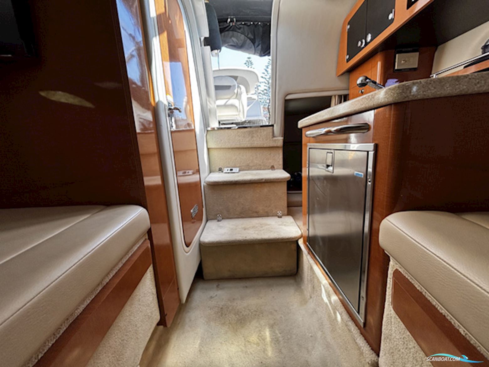 Chaparral 250 Signature