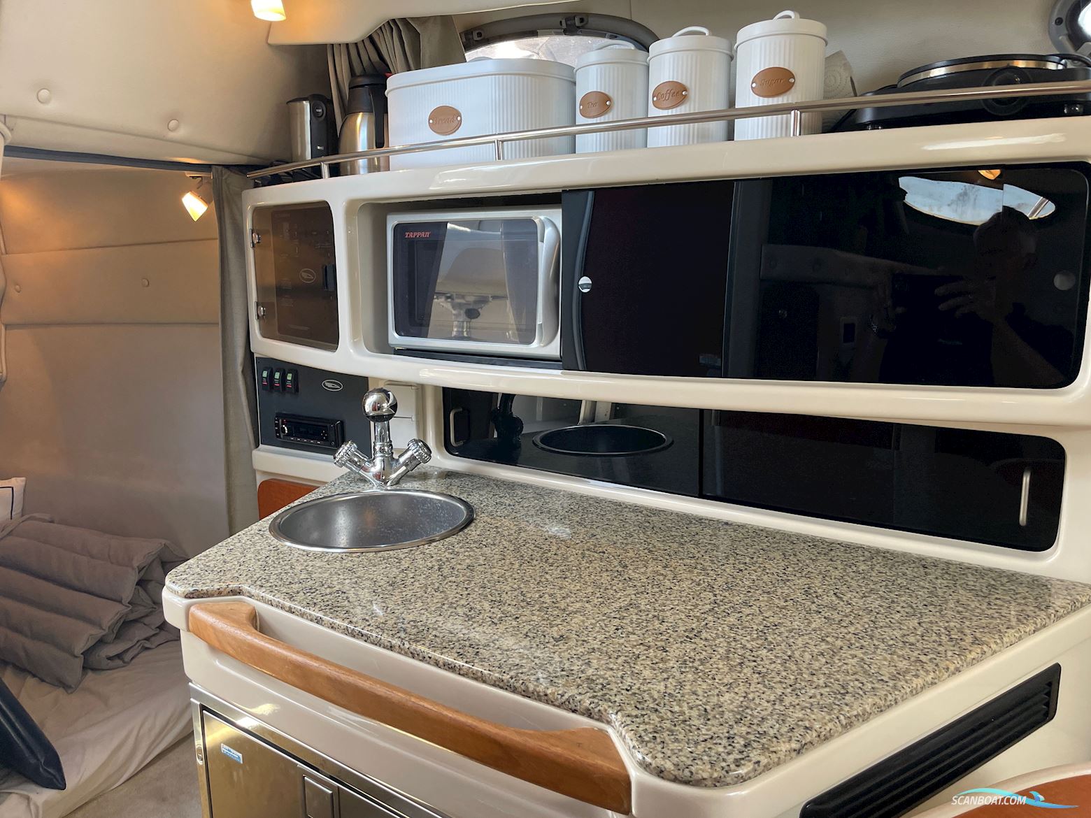Chaparral 260 Signature