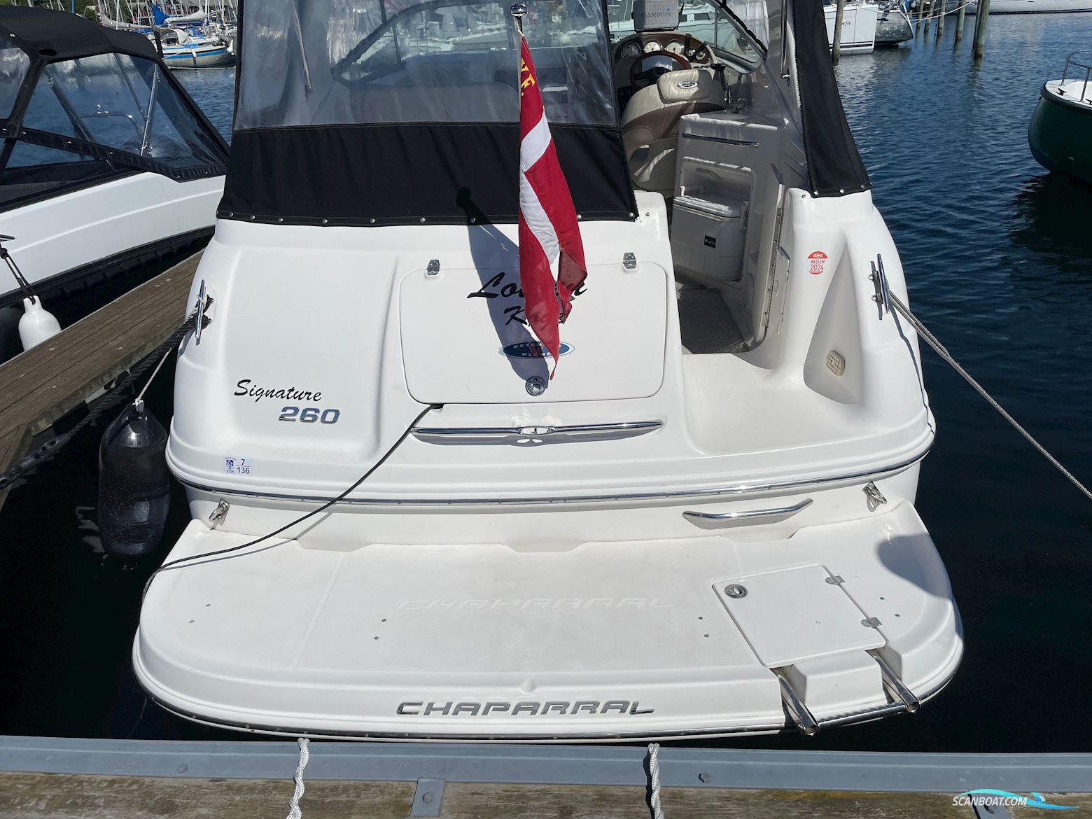 Chaparral 260 Signature