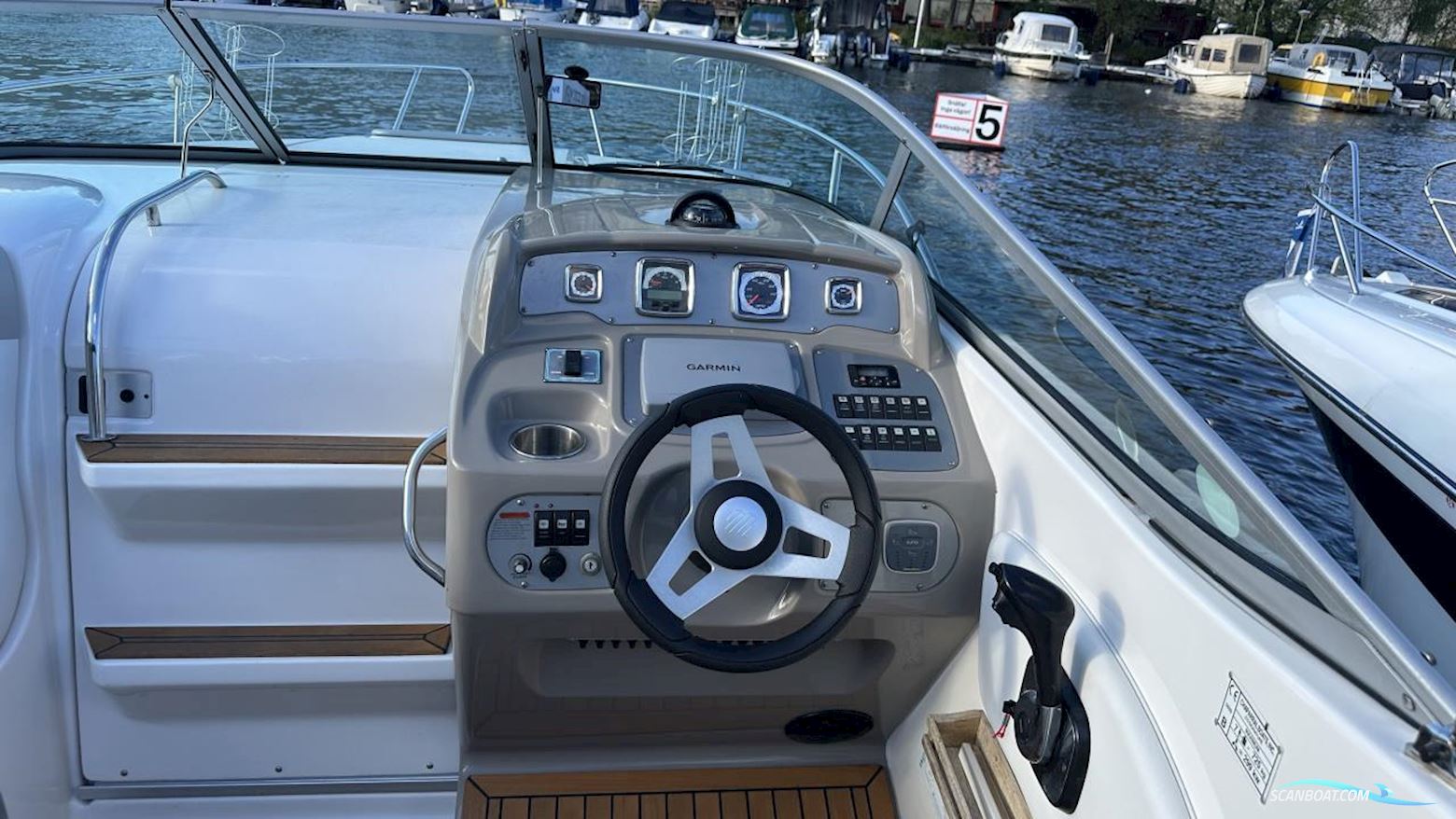 Chaparral 270 SIGNATURE