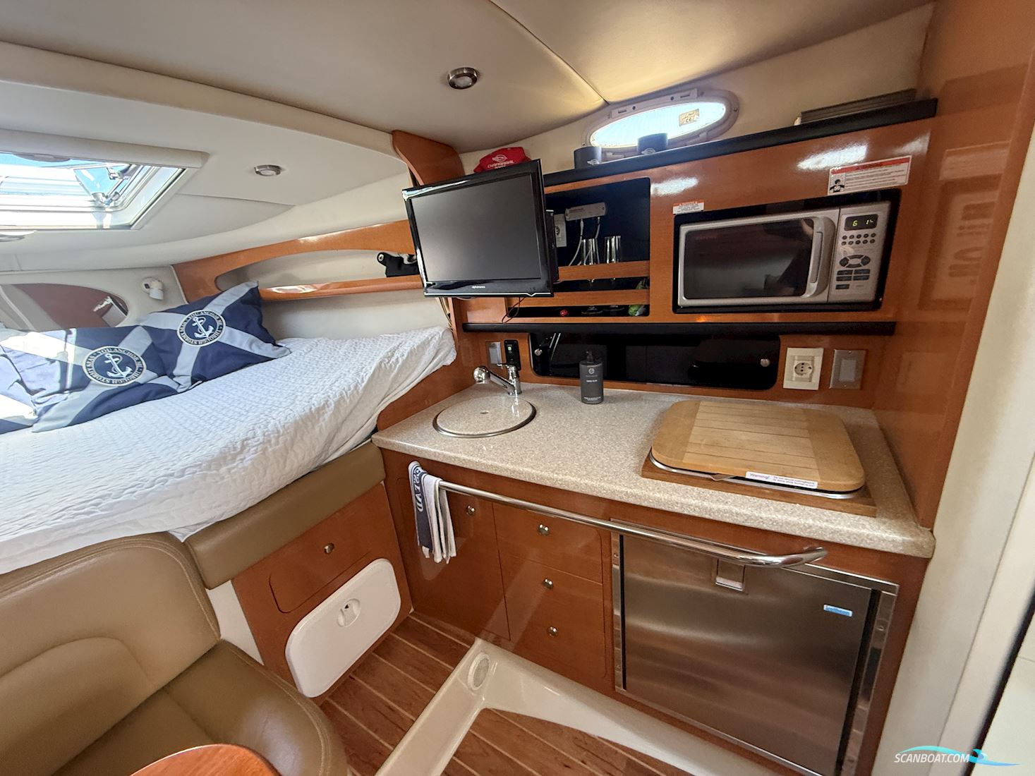 Chaparral 280 Signature
