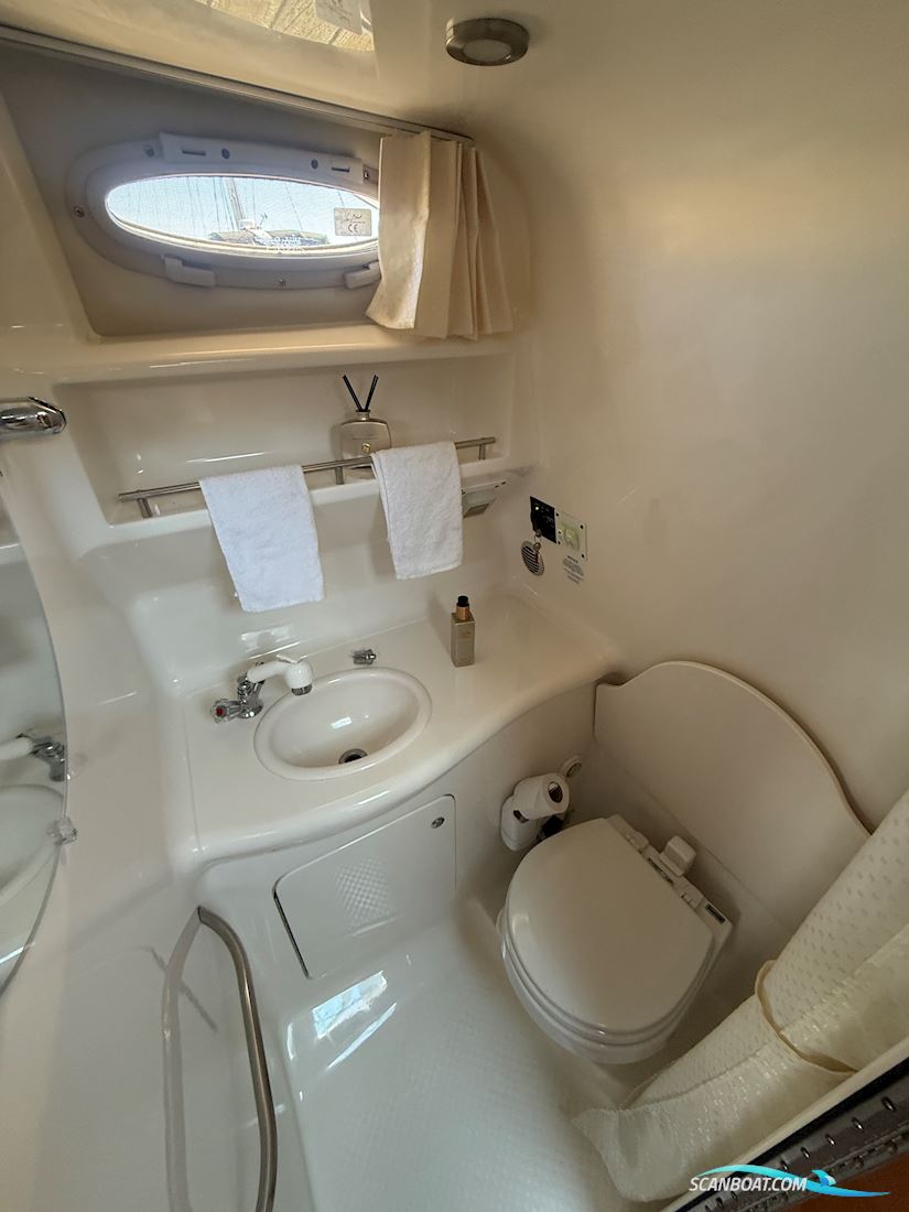 Chaparral 280 Signature