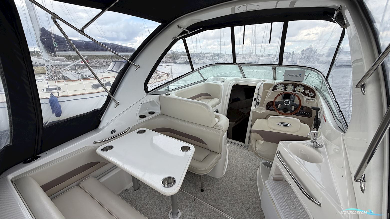Chaparral Signature 260