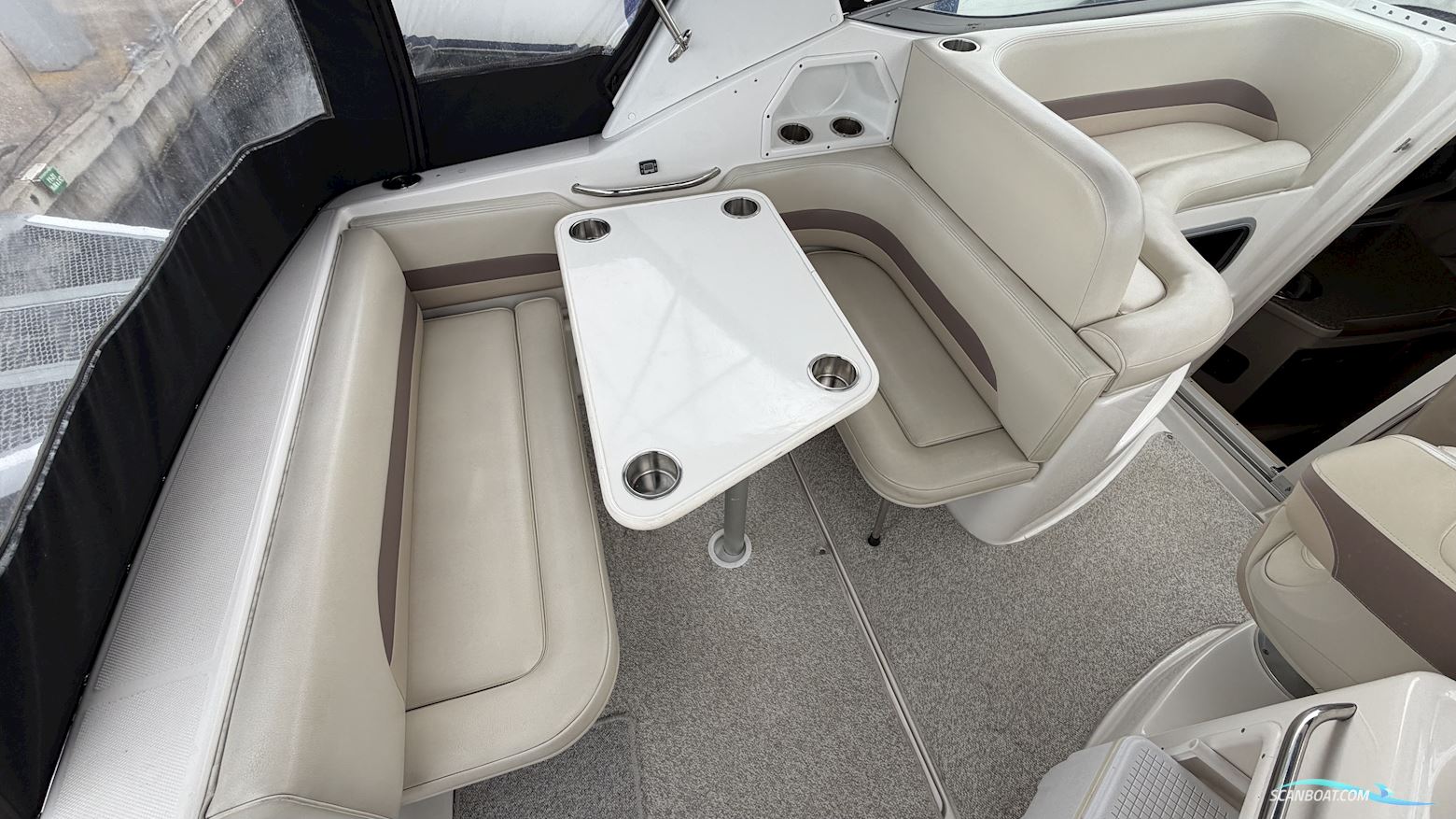 Chaparral Signature 260