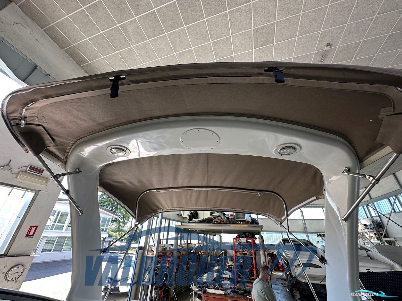 Chaparral Signature 280