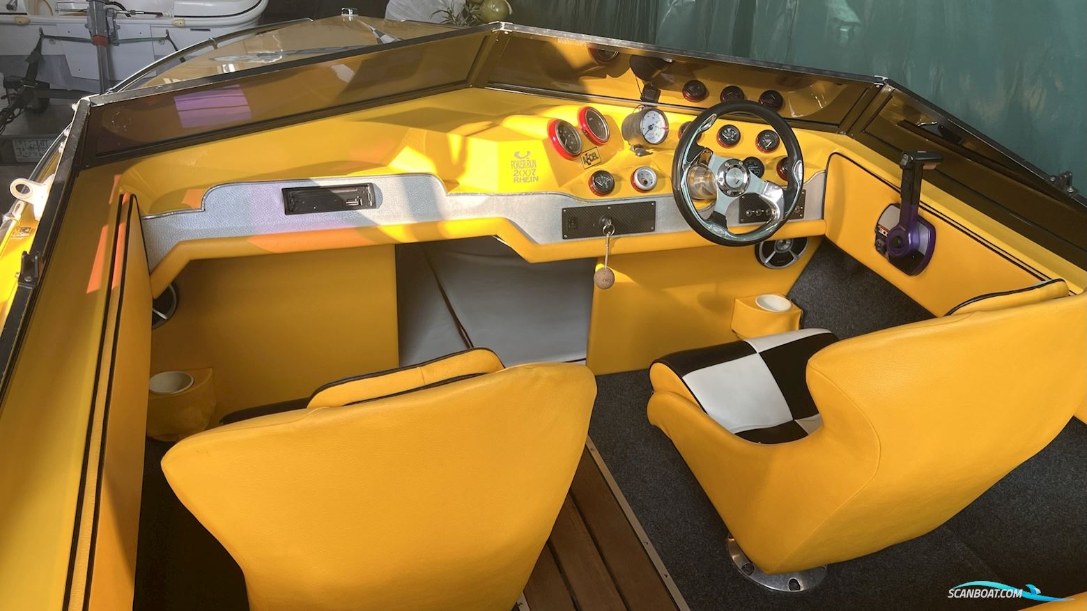 Checkmate SENATOR - V8 - 500 PS