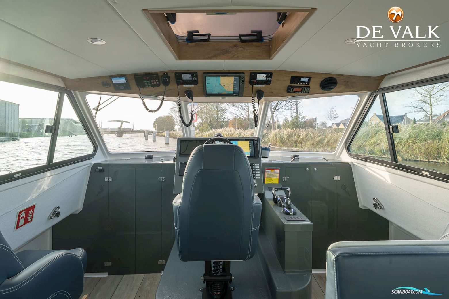 Cheetah catamaran 10.20