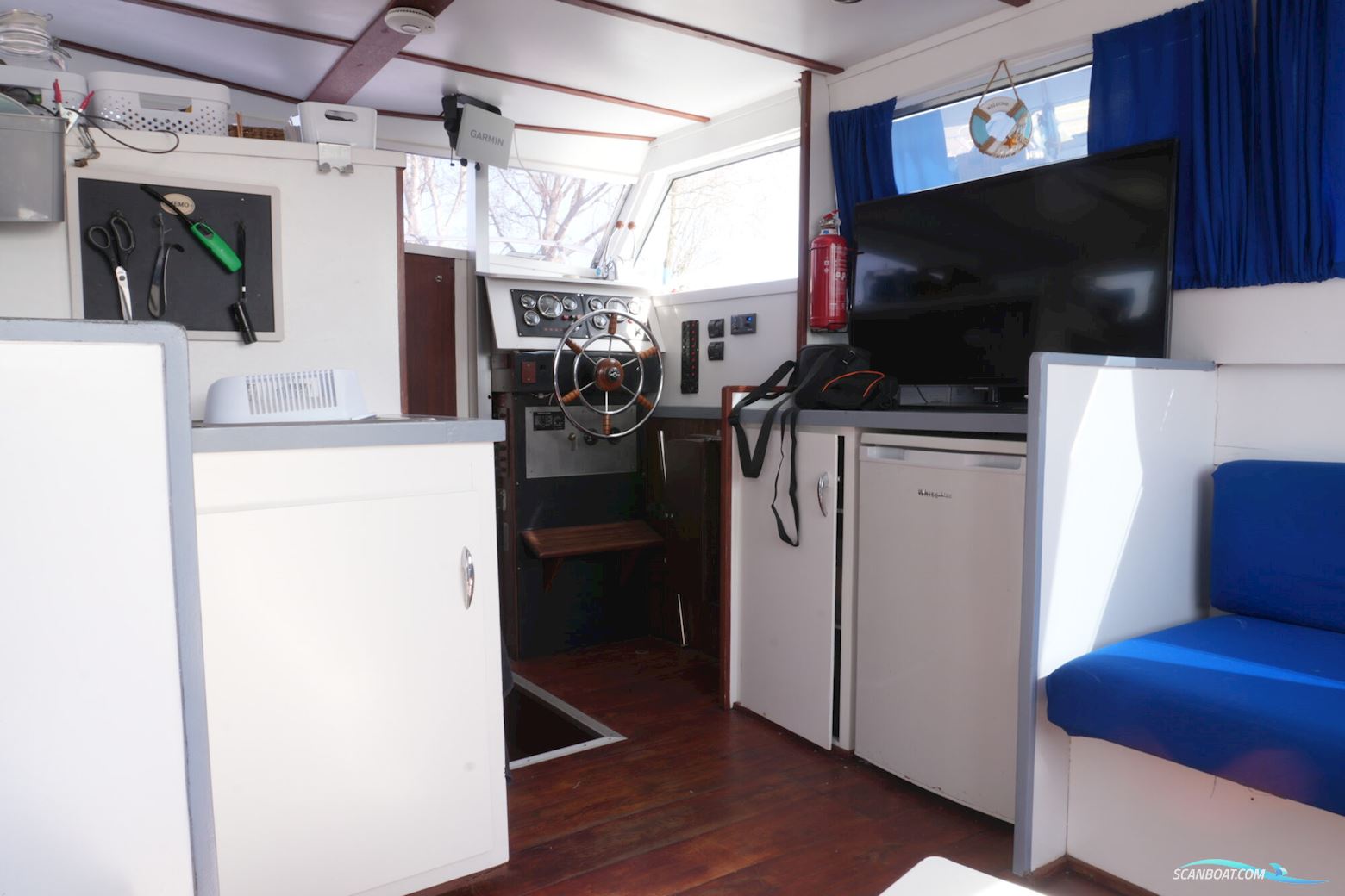 Chris Craft 11.00 Flybridge