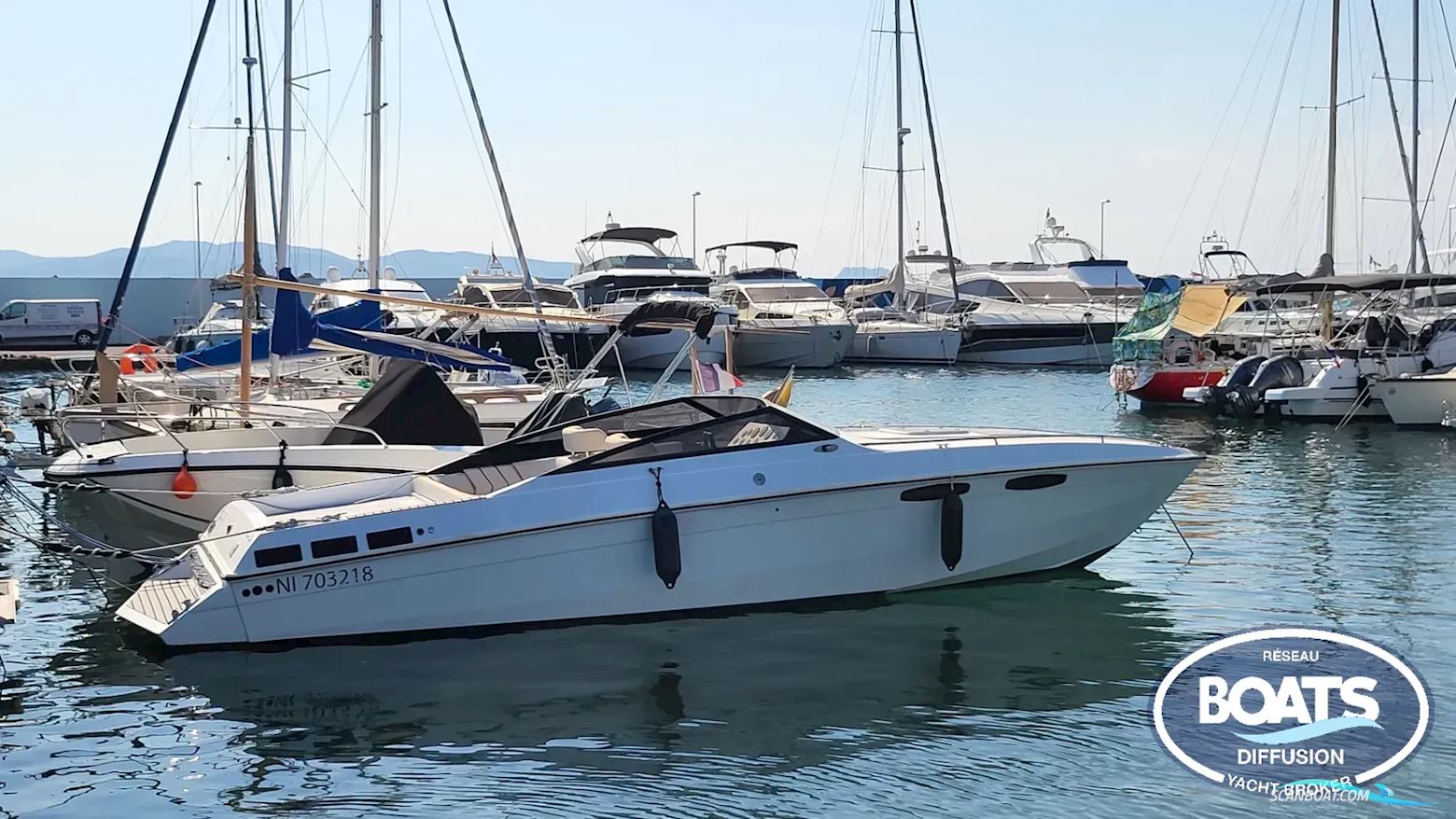CHRIS CRAFT 260 Stinger Motorboat 1988, with MERCRUISER engine, France