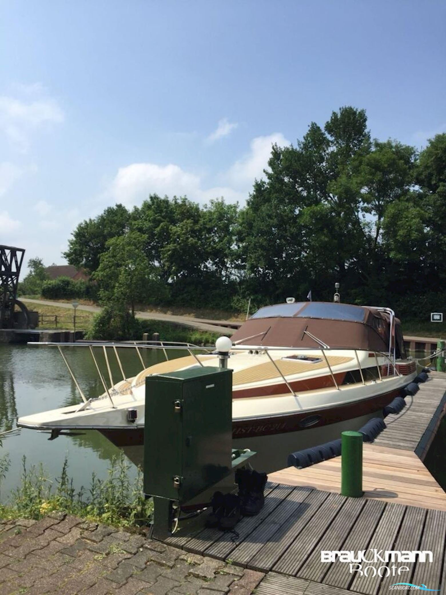 Chris Craft 370 Amerosport