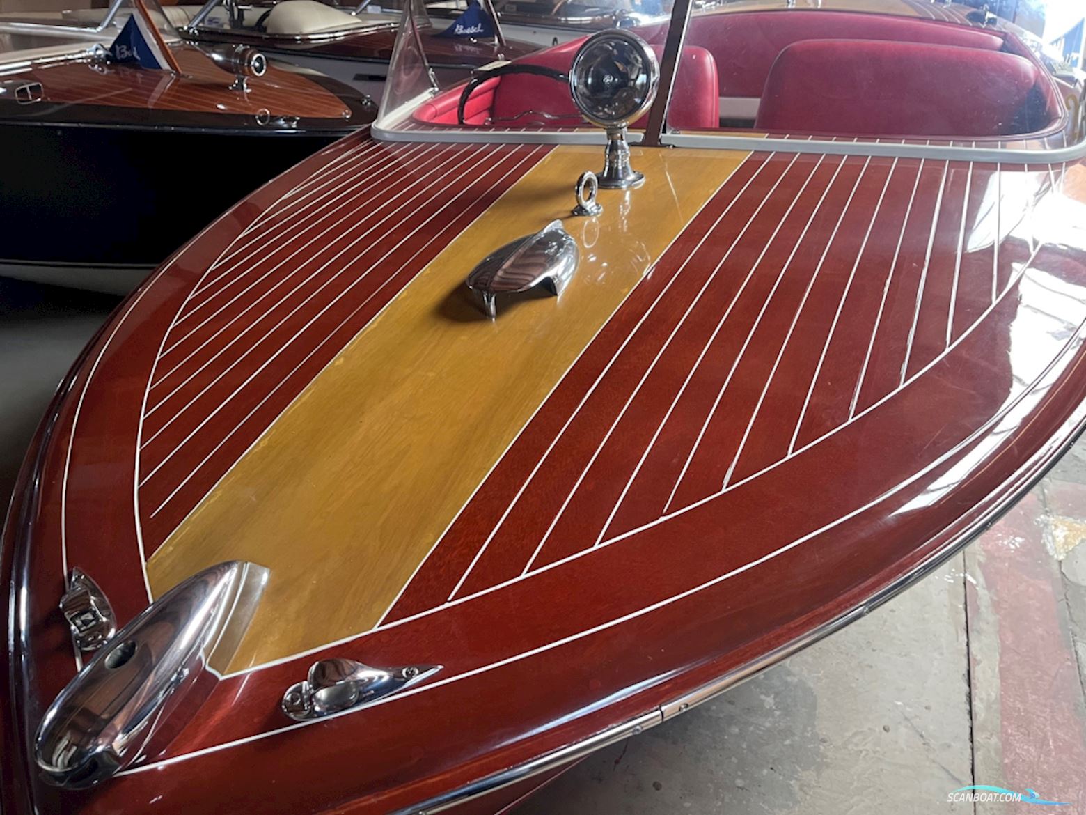 Chris Craft Capri 19