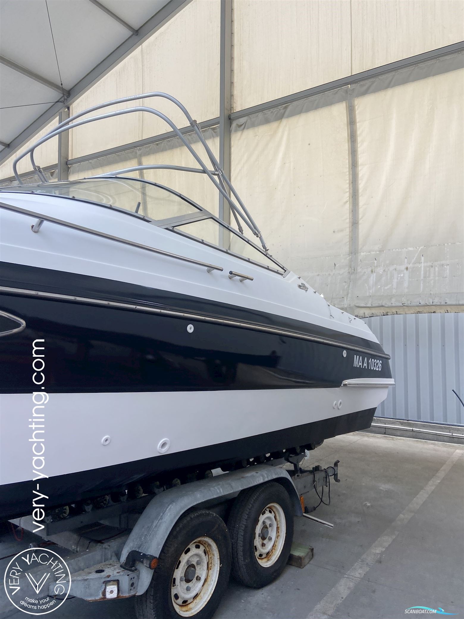 CHRIS CRAFT CONCEPT 25