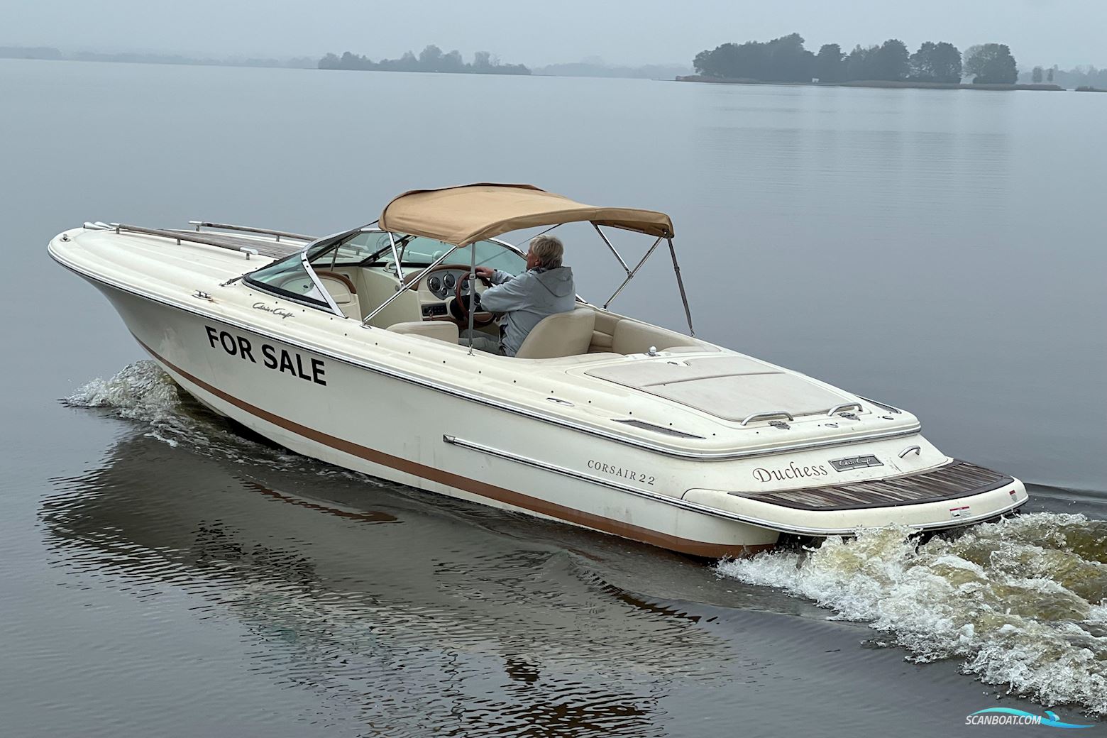 Chris-Craft Corsair 22