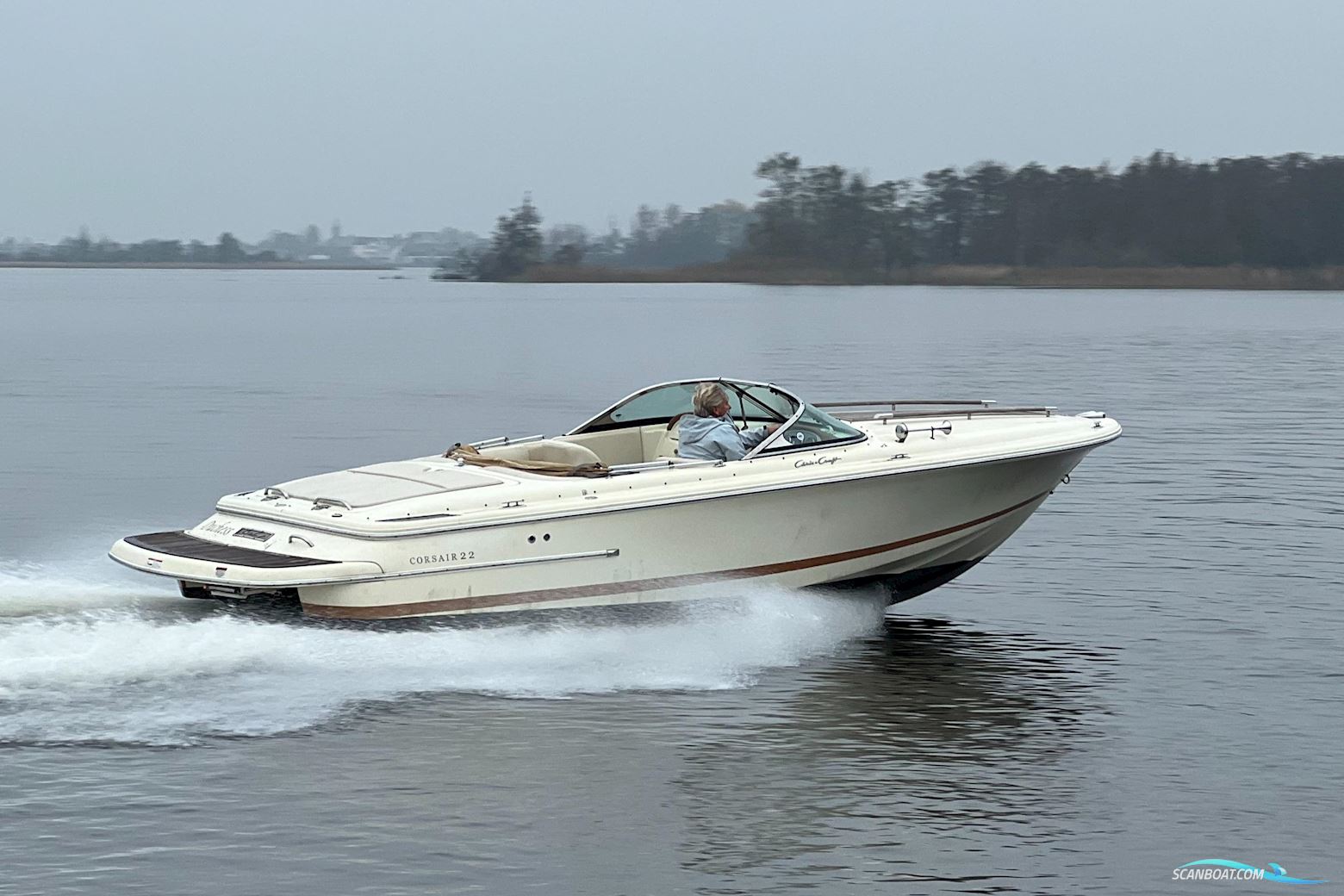 Chris-Craft Corsair 22