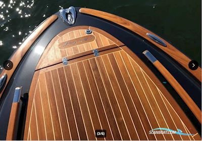 Chris-Craft Corsair 27 Heritage Motorboat 2018, with Mercruiser engine, Sweden