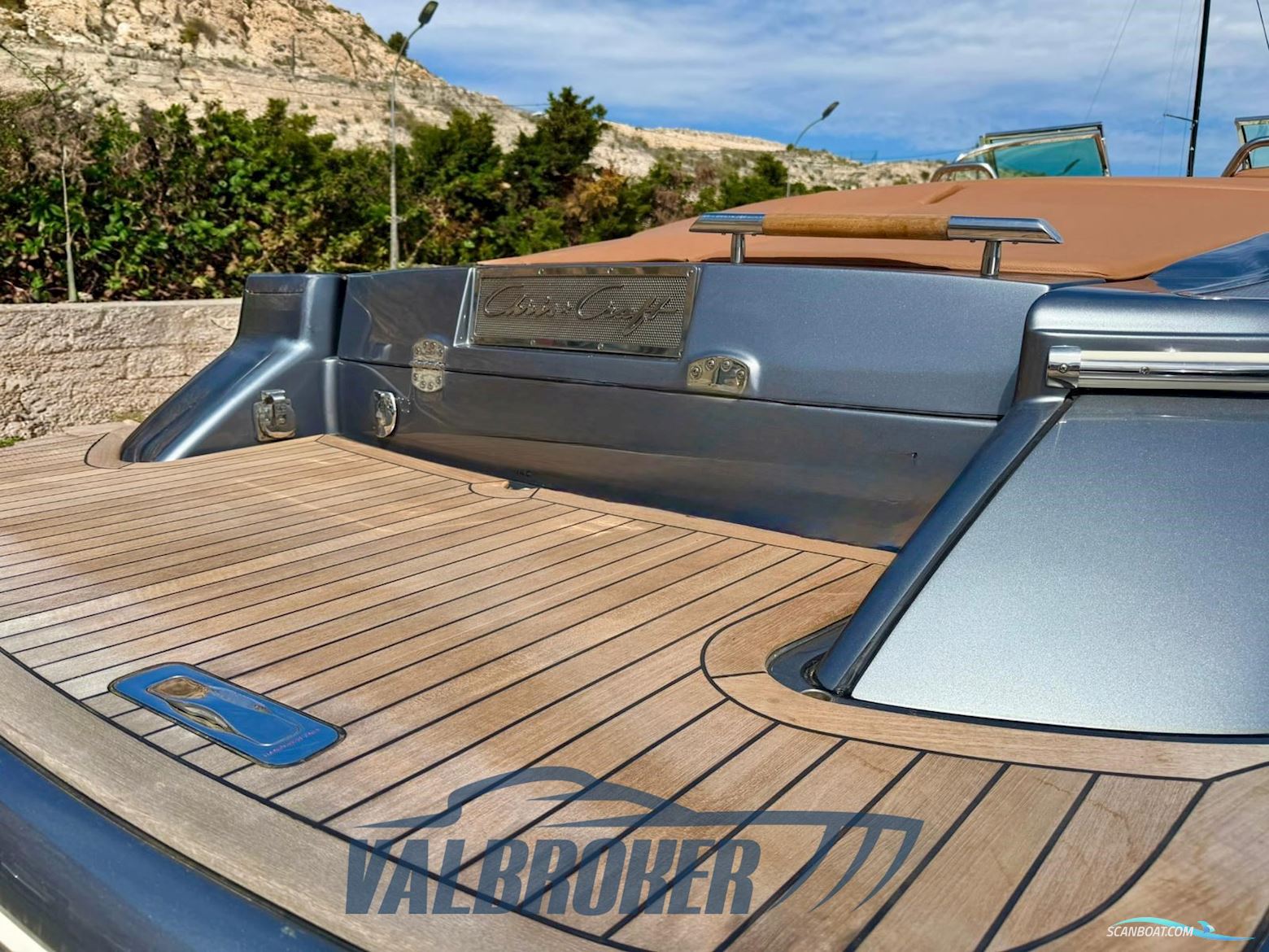 Chris Craft Corsair 27