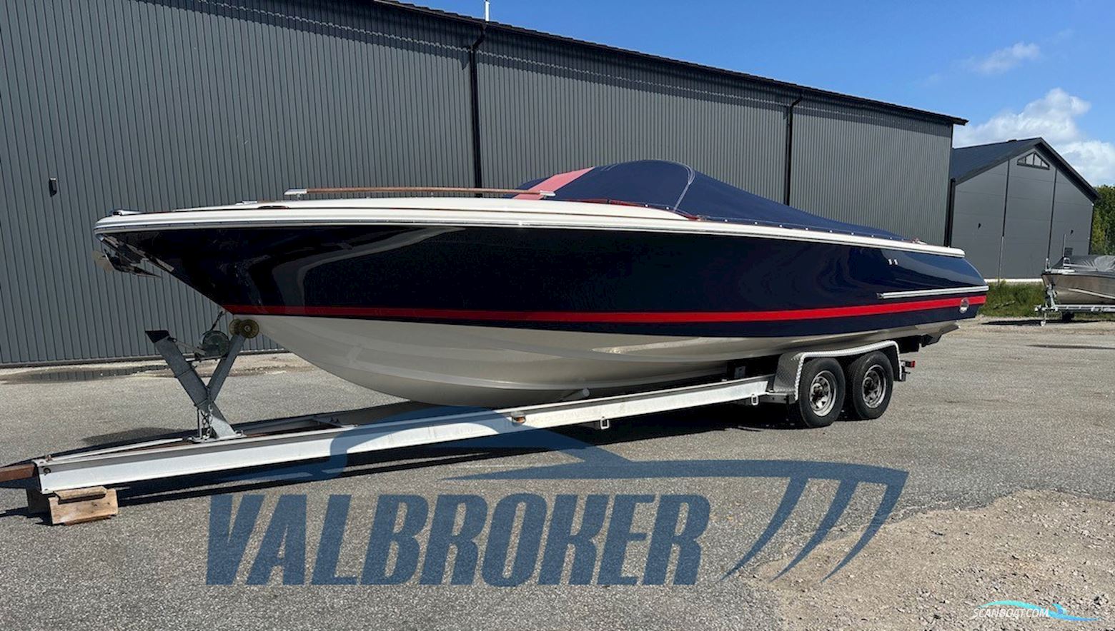 Chris Craft Corsair 28 Motorboat 2006, with Mercruiser 350 Mpi engine, Sweden