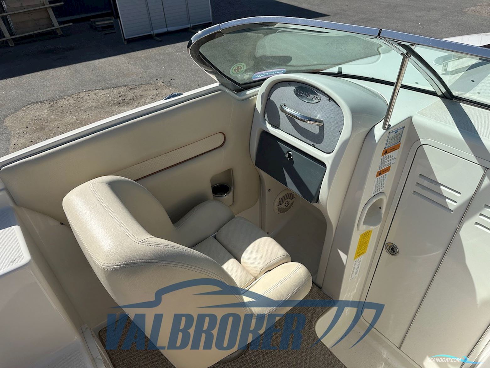 CHRIS CRAFT CORSAIR 28