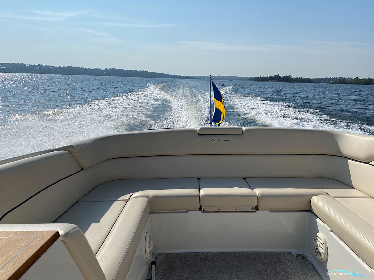 Chris-Craft Corsair 28