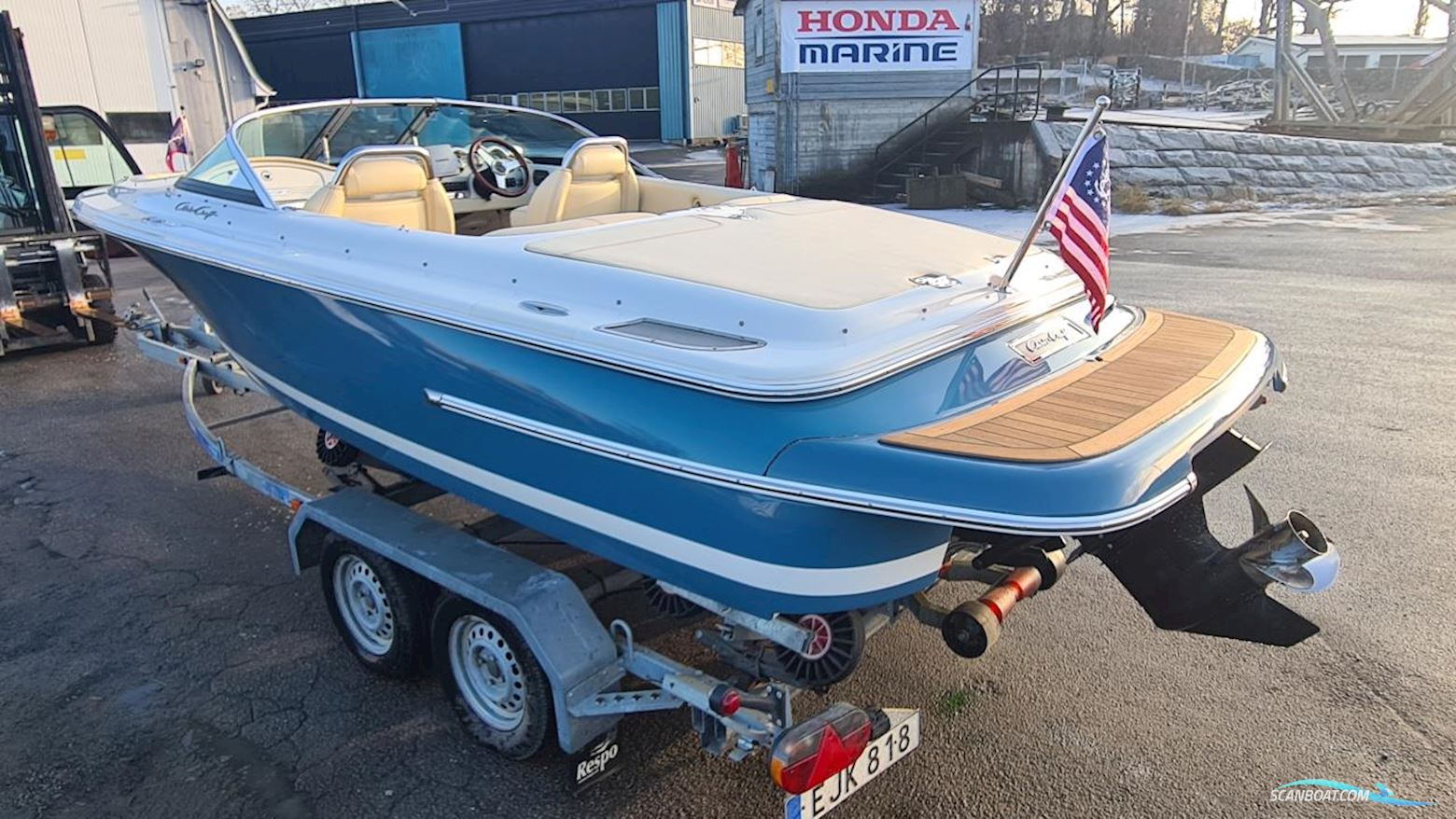 Chris Craft Launch 20 Heritage Edition