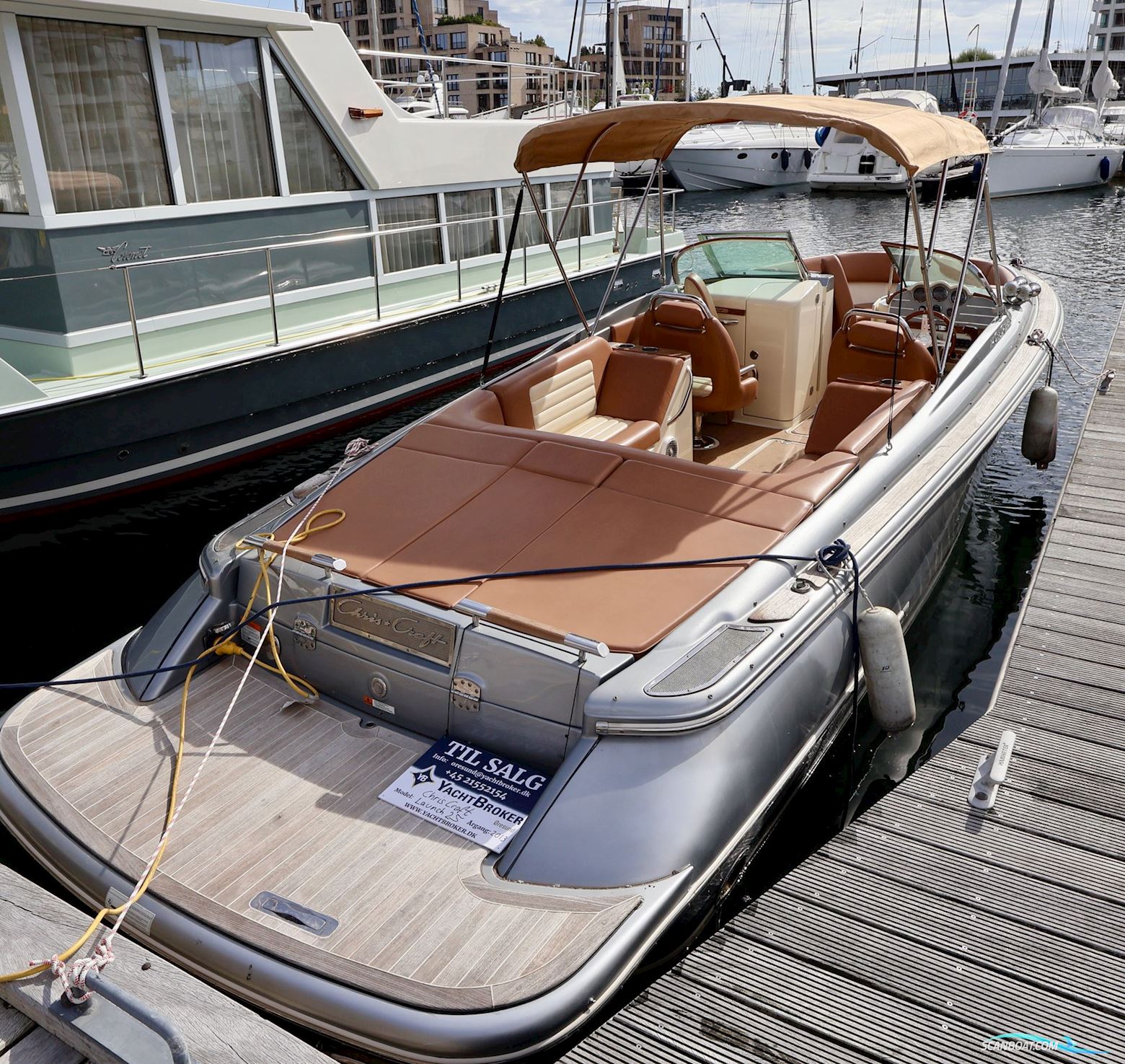 Chris Craft Launch 25