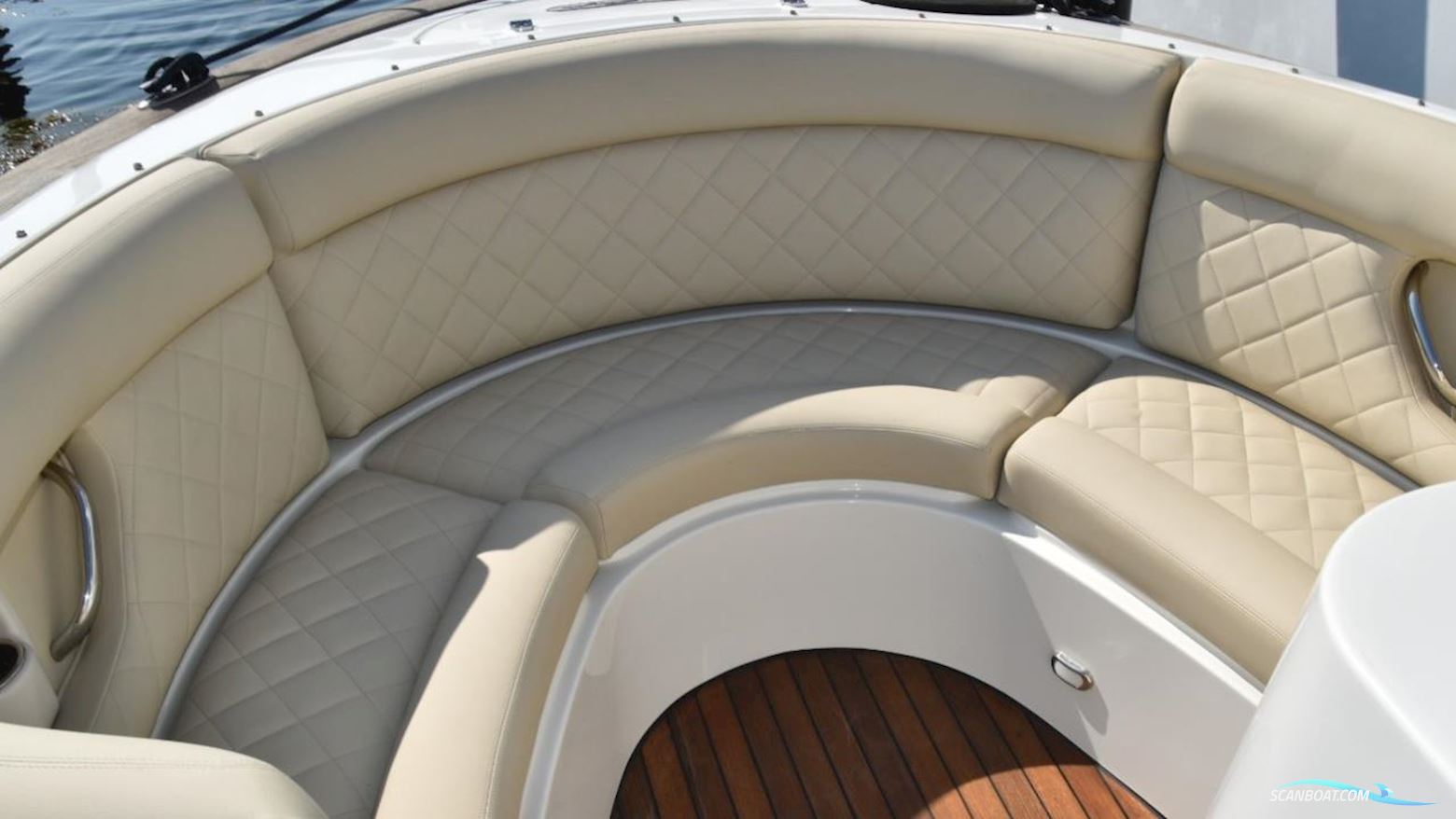 CHRIS CRAFT LAUNCH 28