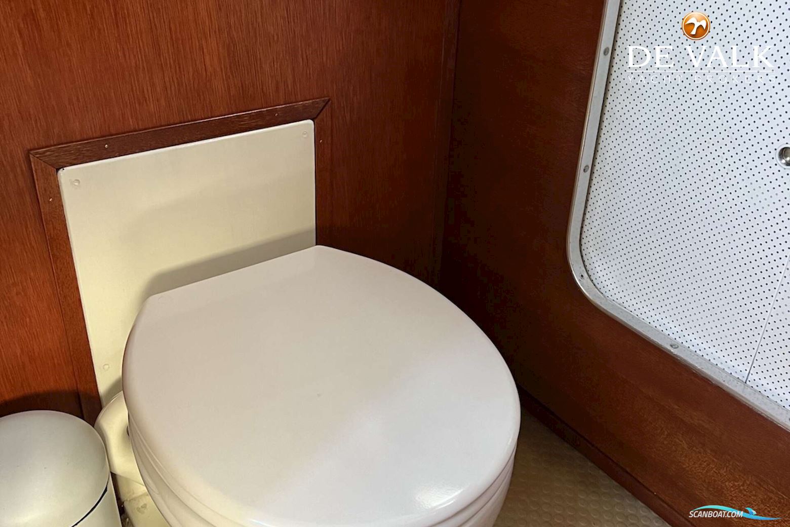 Chris-Craft Roamer Express Deluxe