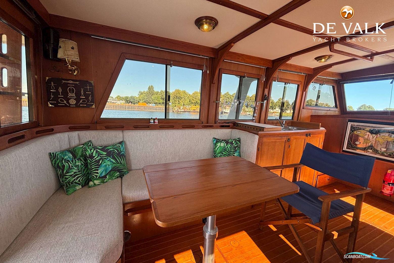 CHUNG HWA BOAT BUILDING TRAWLER 36 SEA SEDAN
