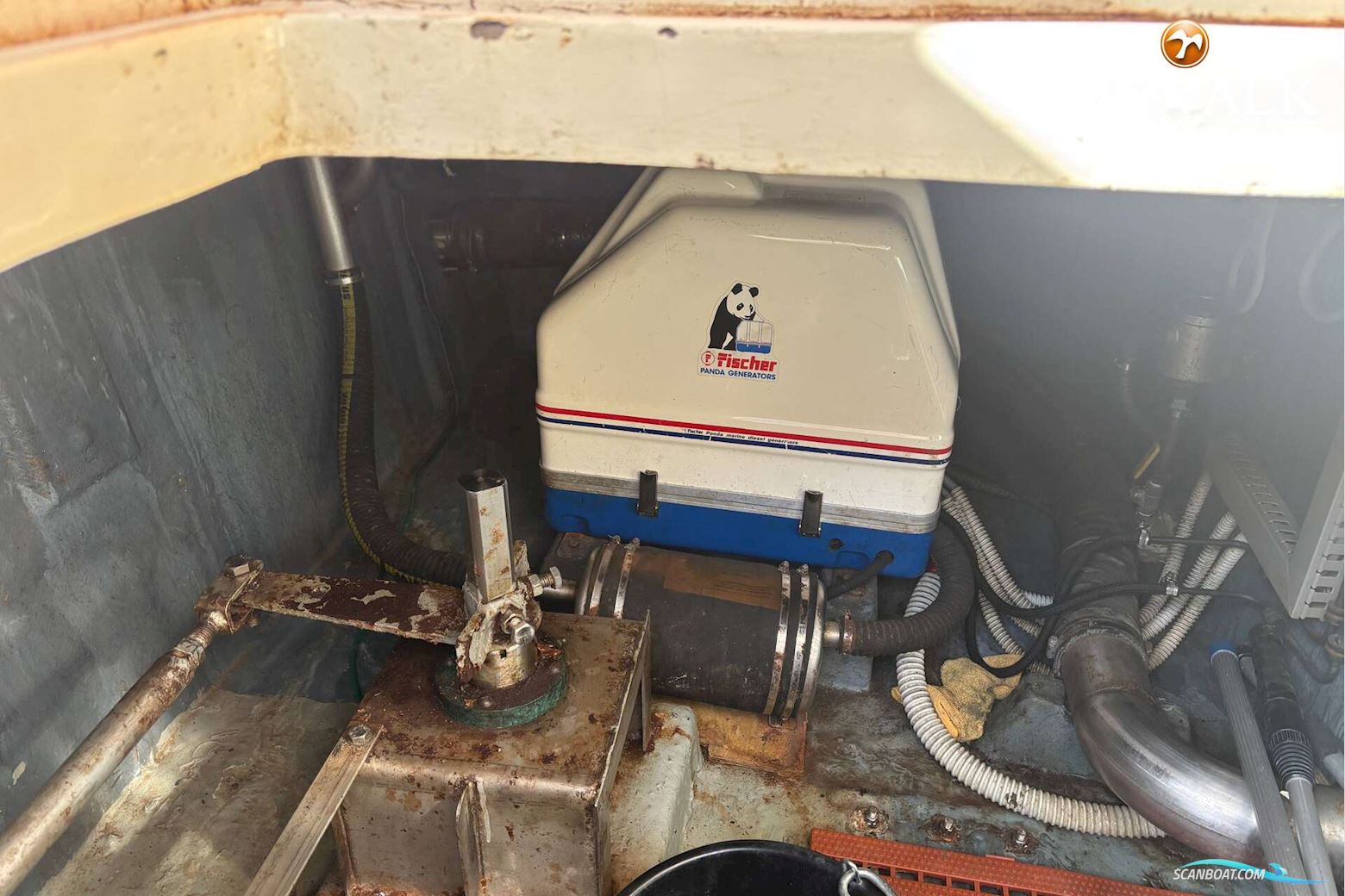 CHUNG HWA BOAT BUILDING TRAWLER 36 SEA SEDAN