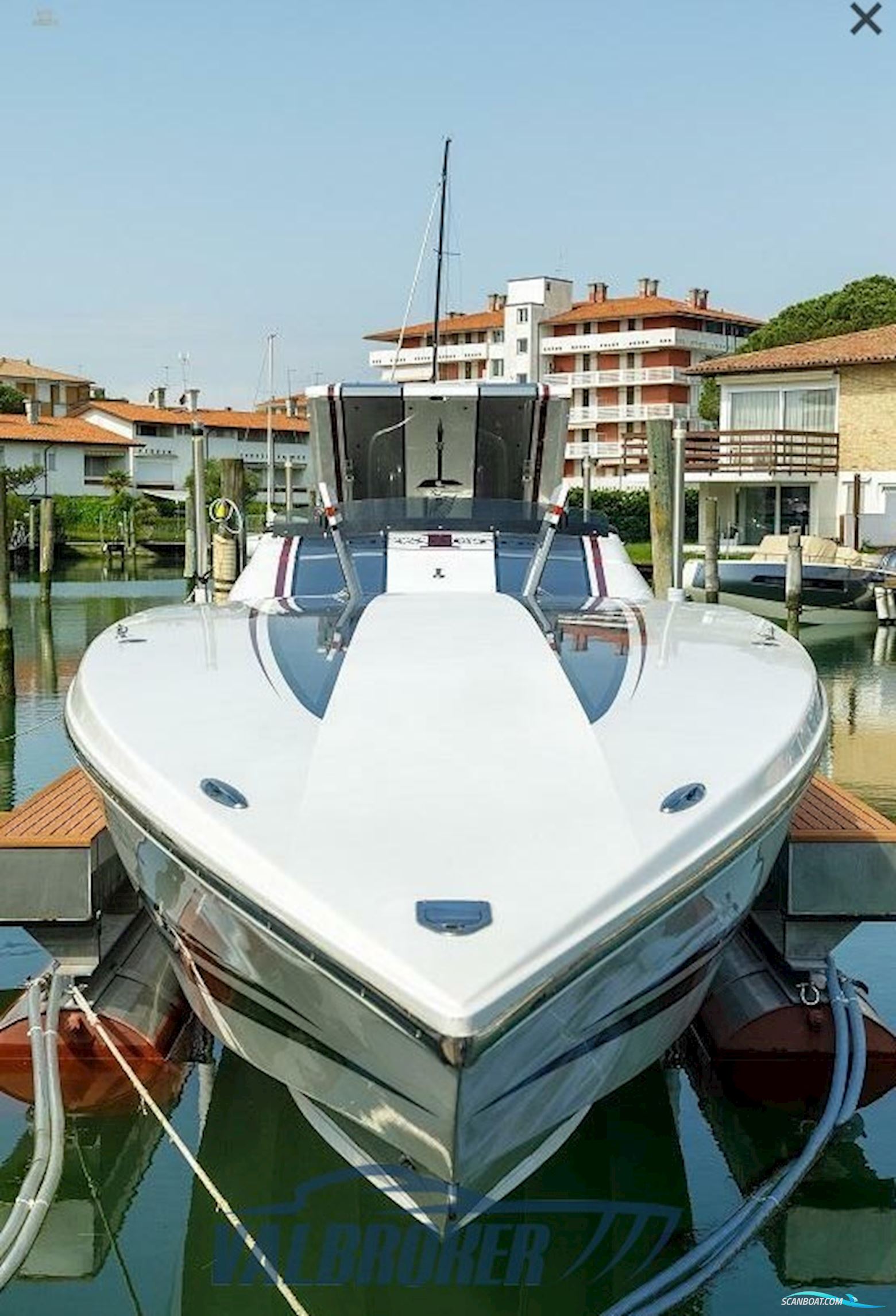 Cigarette R.T. 50 Marauder Motorboat 2008, with Mercury Mercruiser MCM 1075 SCI engine, Italy