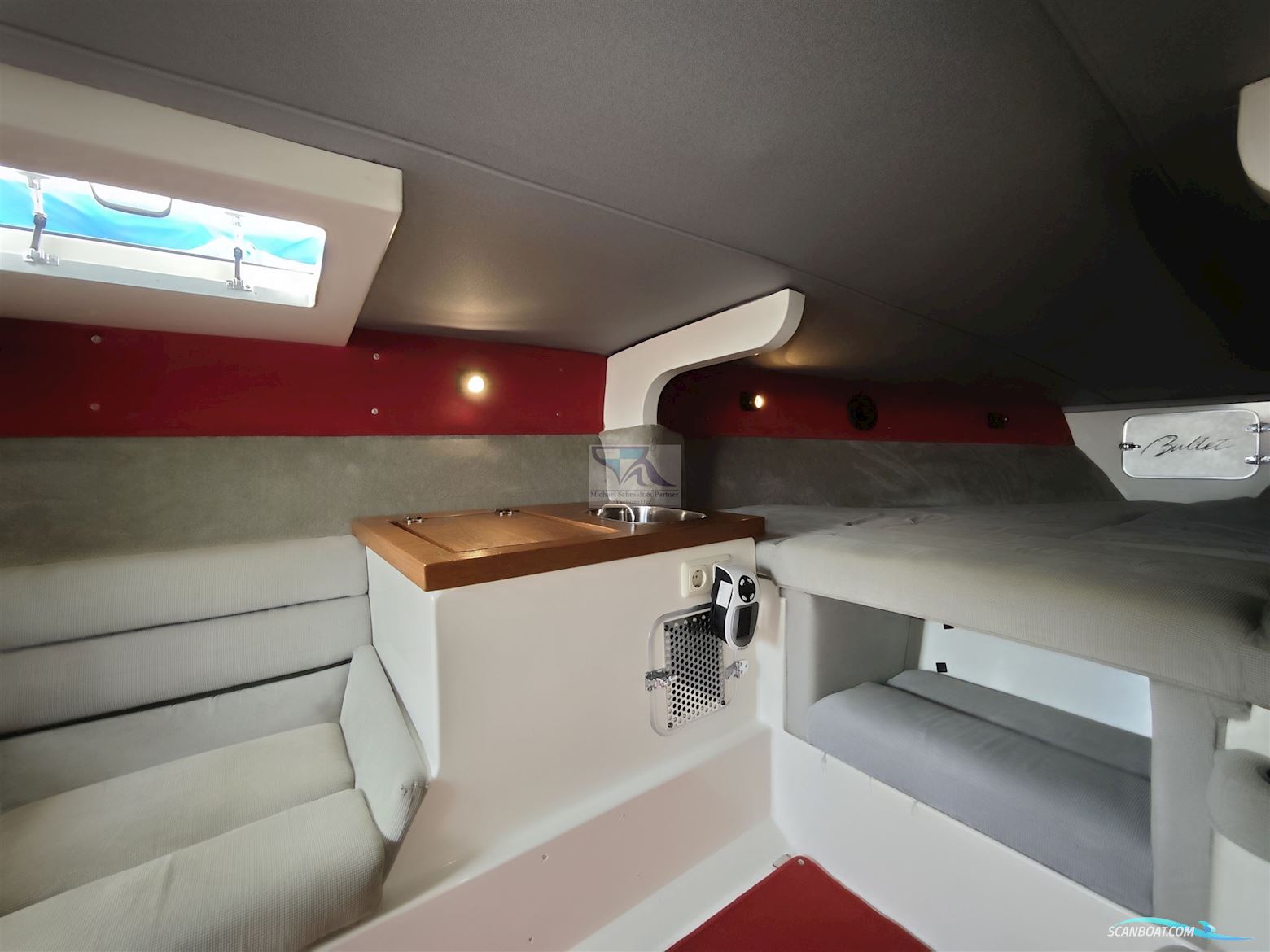 Cigarette R.T. Bullet 31