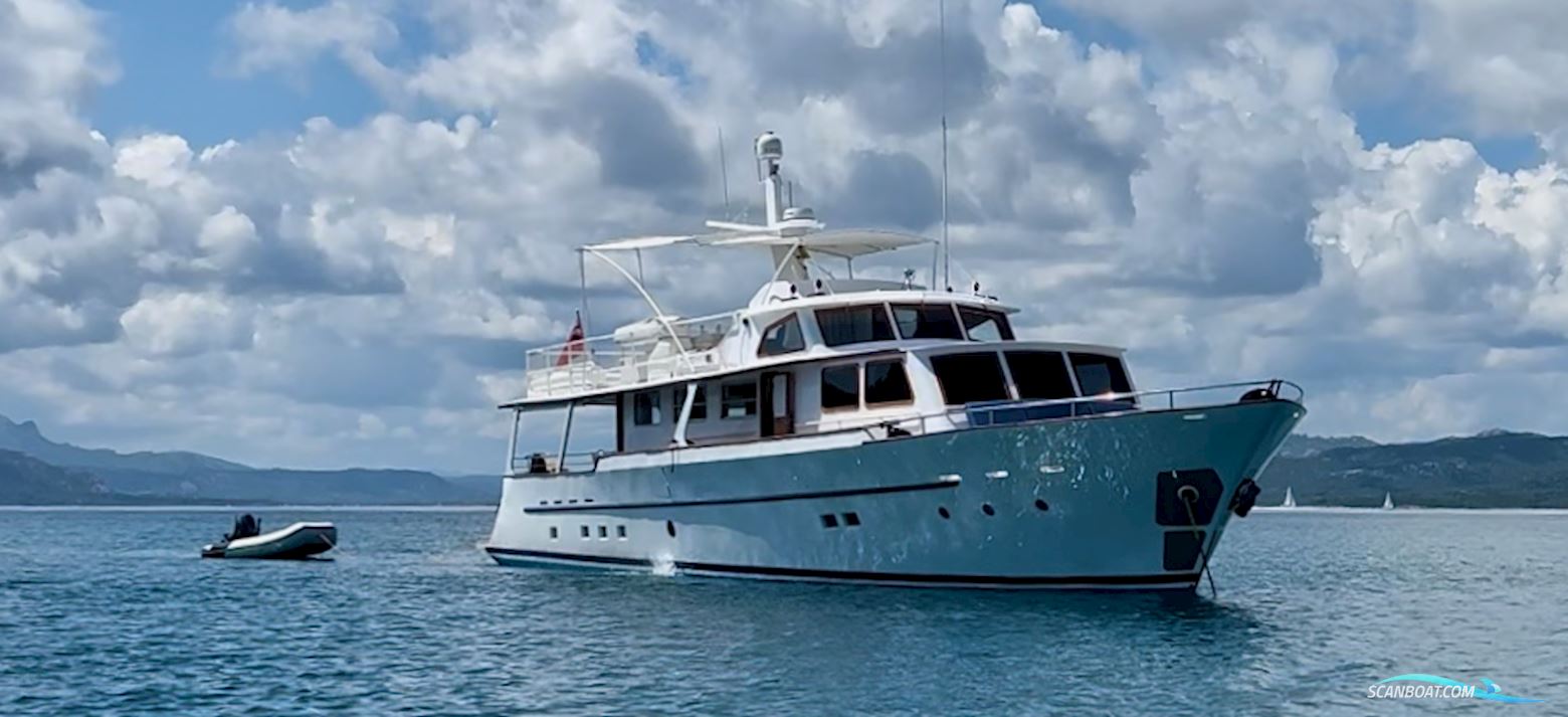 CINNA LA SPEZIA L23 Motorboat 1978, with Iveco Marine C13 ENT M50 530CV engine, Spain