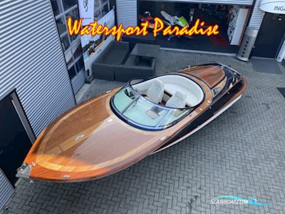 Classic  Retro 700 Motorboat 2006, with Mercruiser engine, The Netherlands