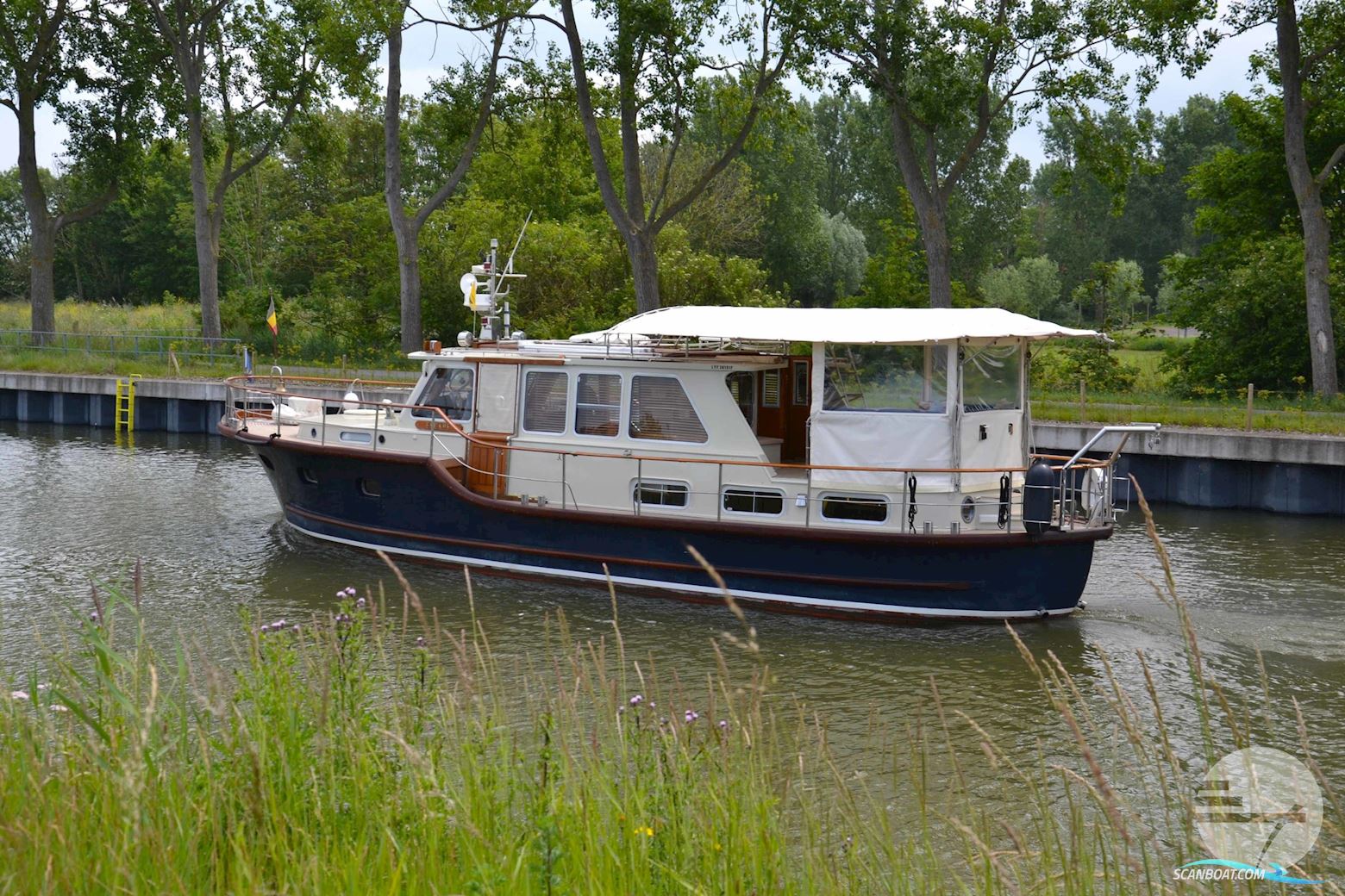 Classic Cruiser 14 23