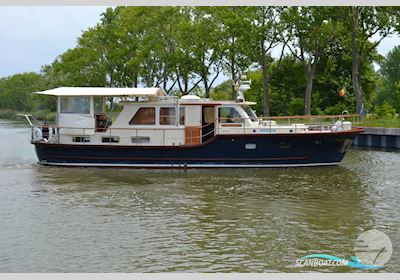 Classic Cruiser 14 23 Motorboat 1977, with Kämper engine, Belgium