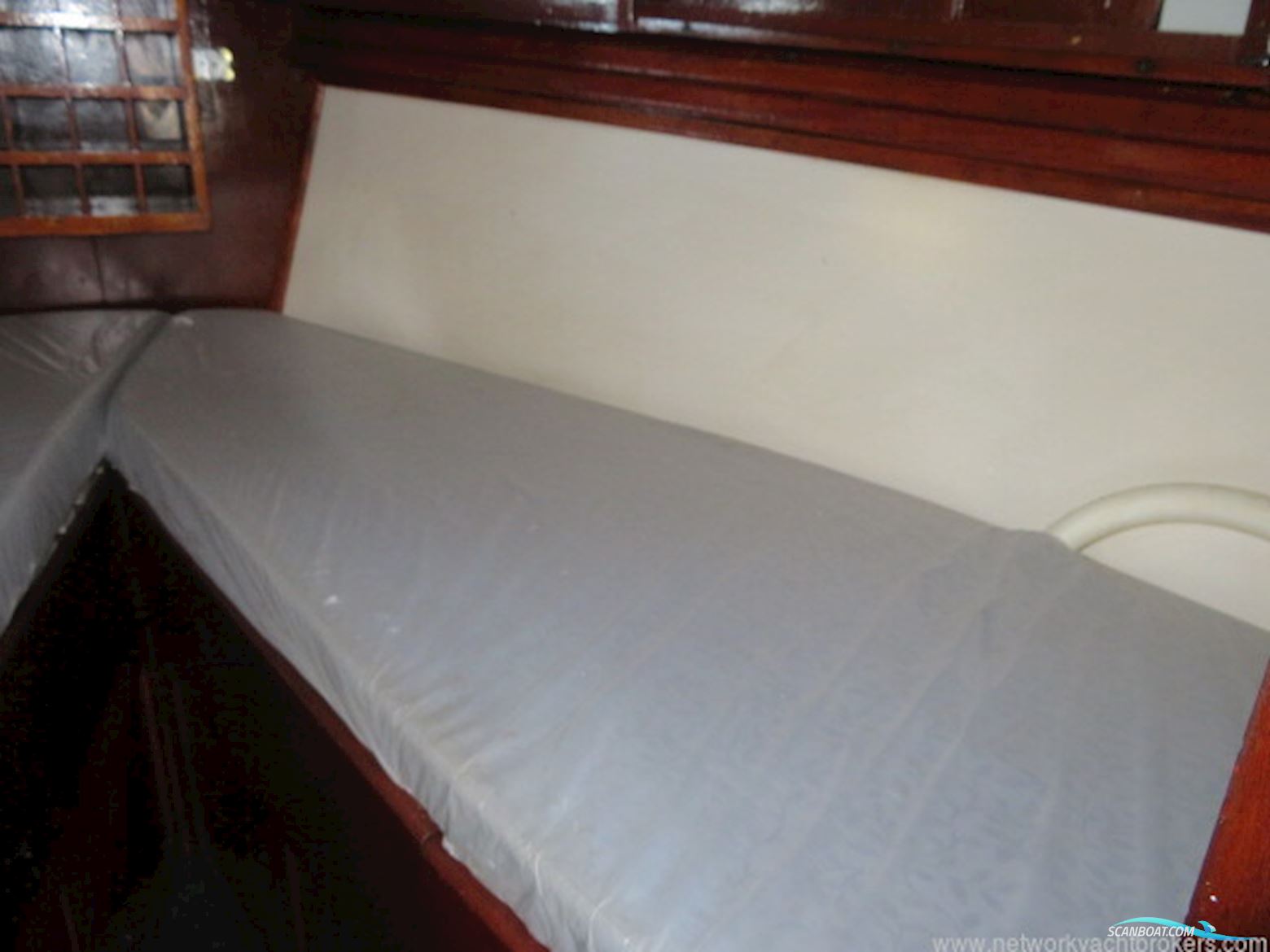 Classic Wooden Launch